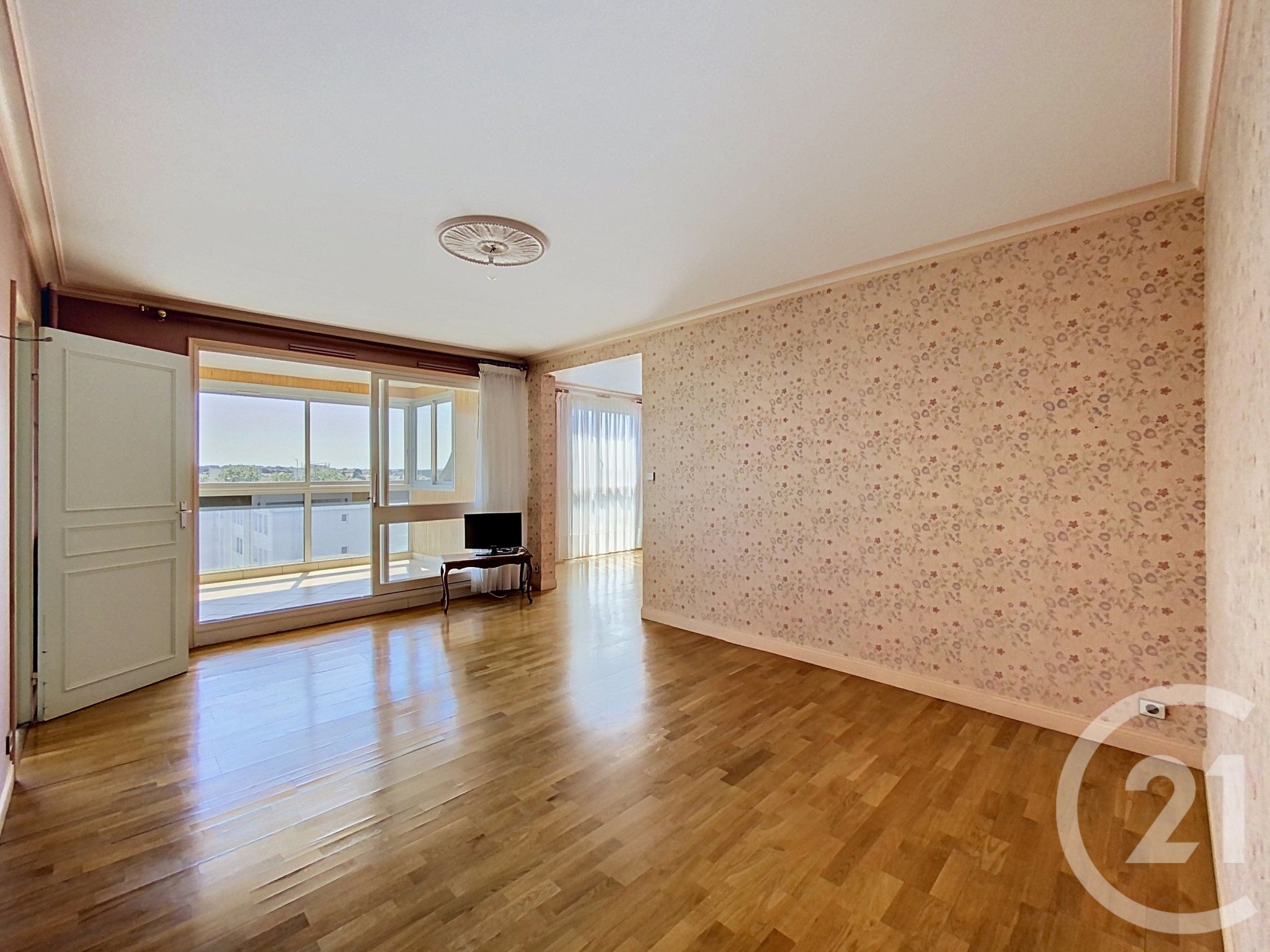 Flat 5 pièces 106m² Cholet