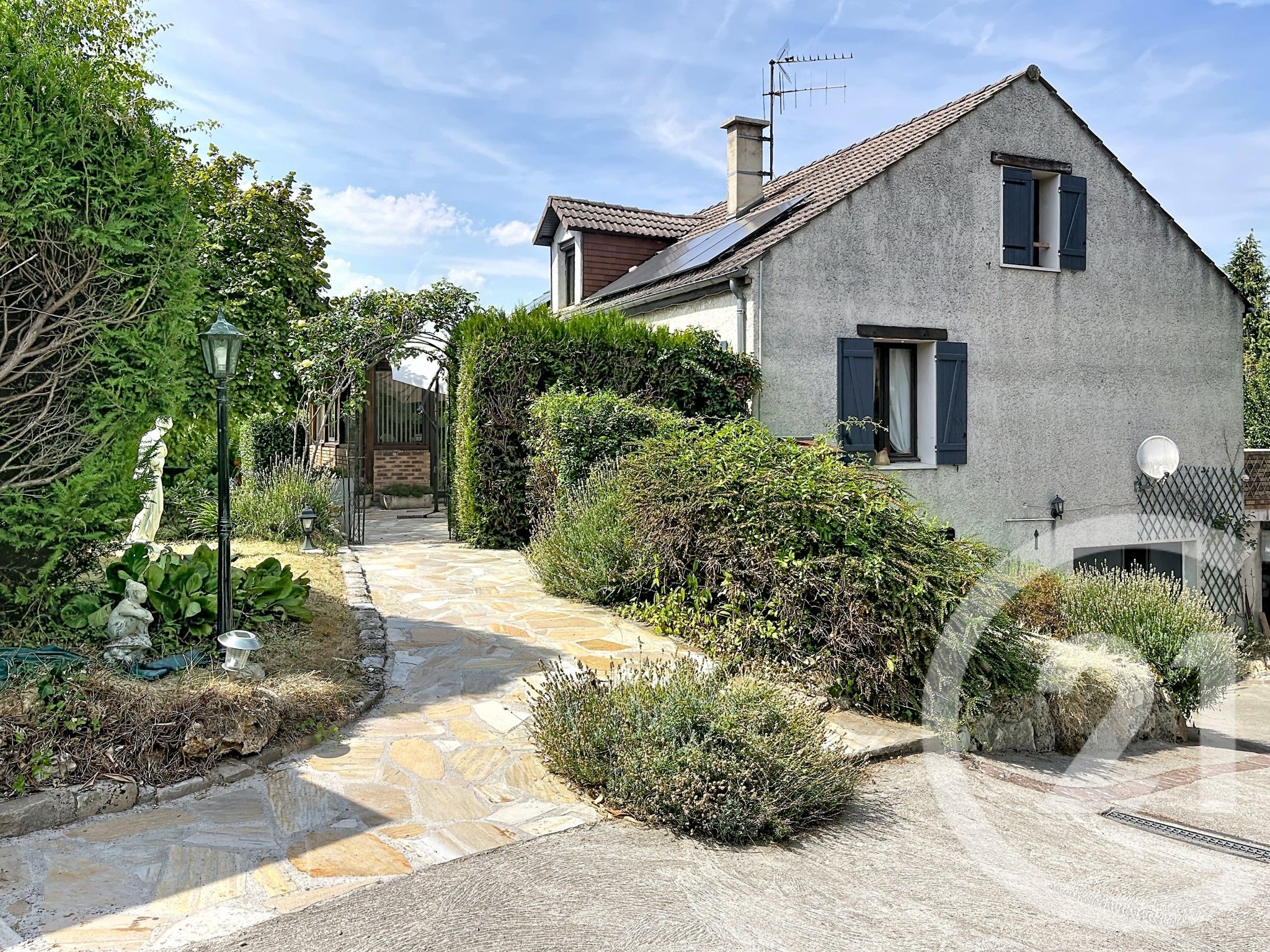 Maison 165m² — Œuilly