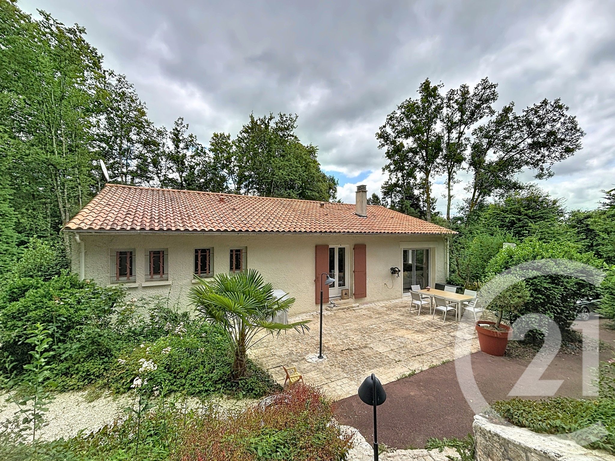 Maison 155m² — Sers