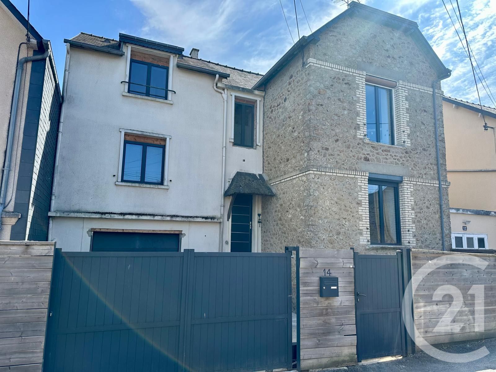 Maison 137m² — Fougères