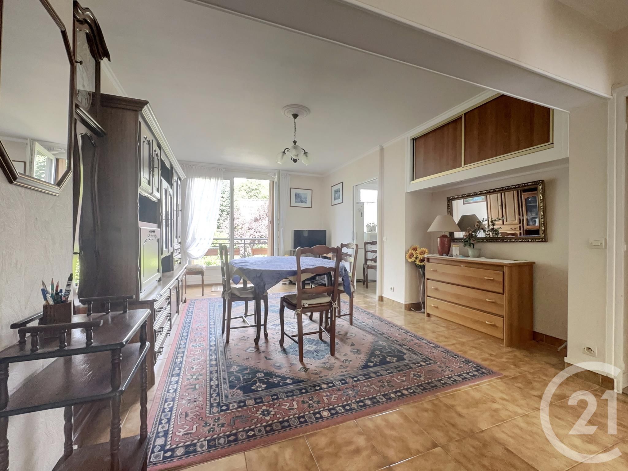 Appartement 64m² — Bougival
