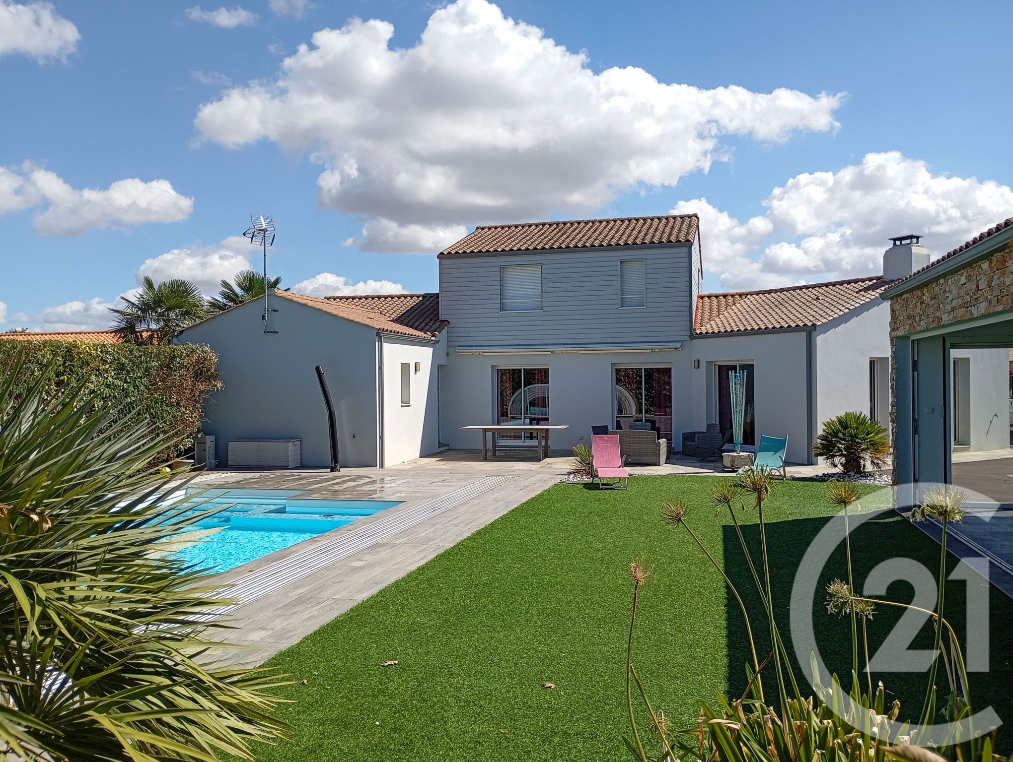 Maison 162m² — La Chaize-Giraud