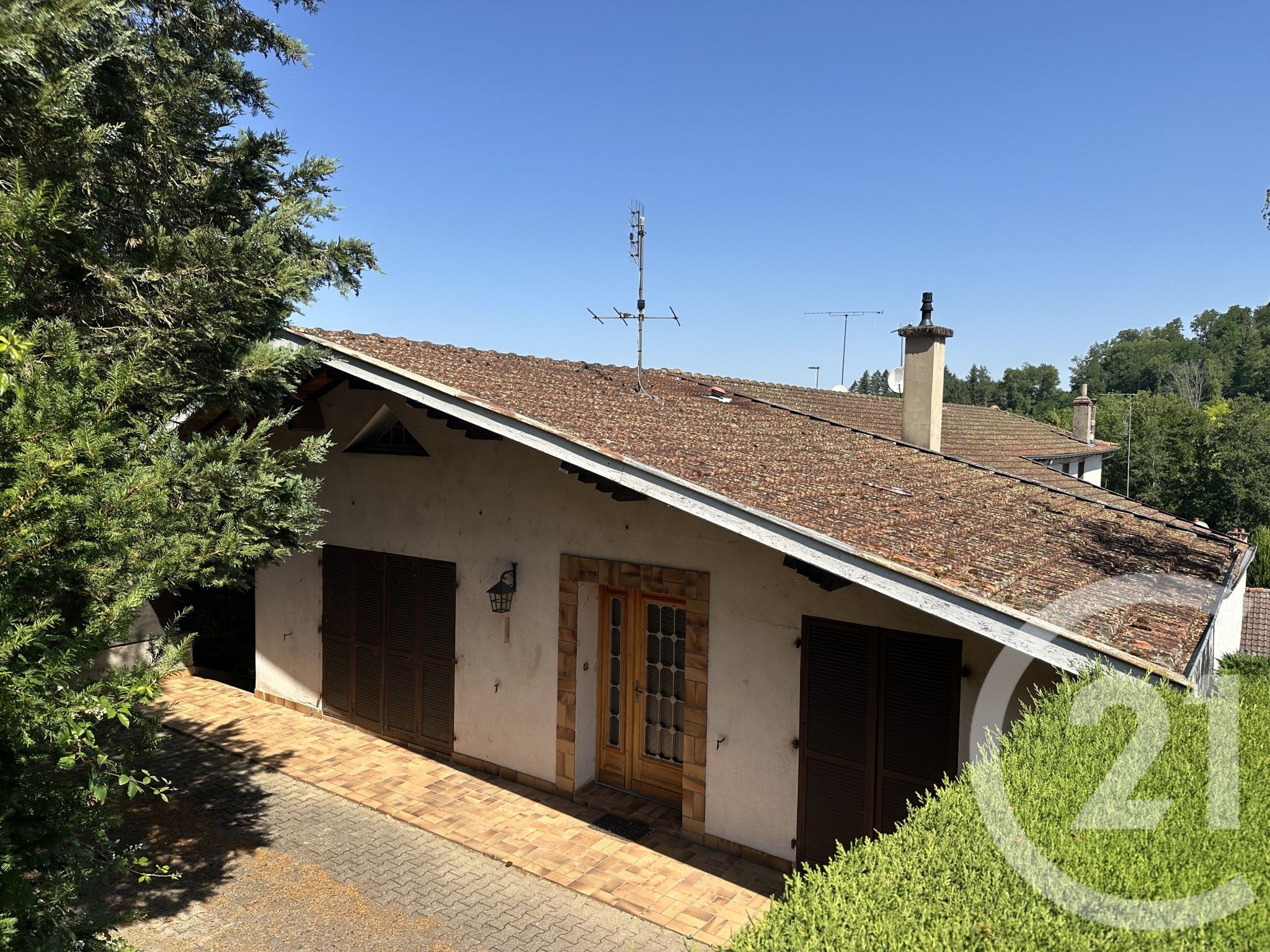 Maison 121m² — Saint-Denis-de-Cabanne