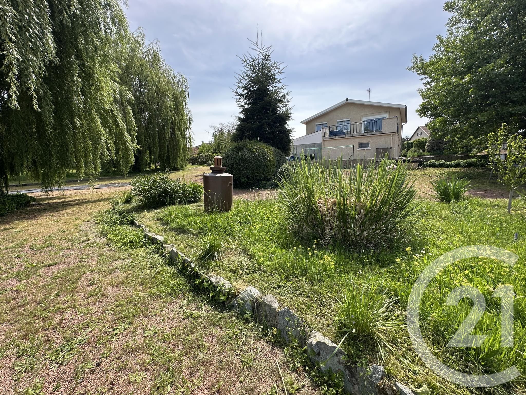Maison 140m² — Commelle-Vernay