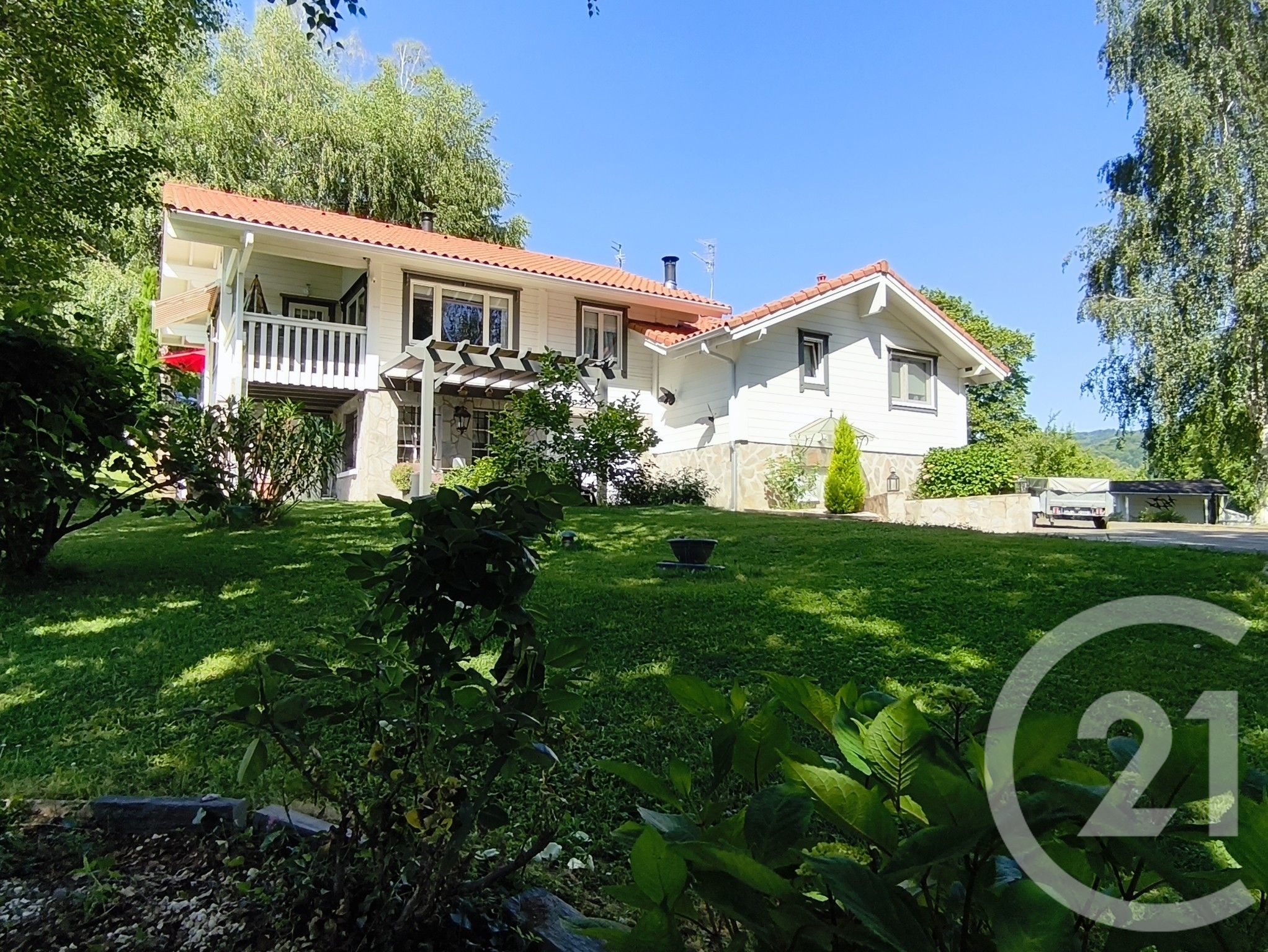 Maison 119m² — Serres-sur-Arget