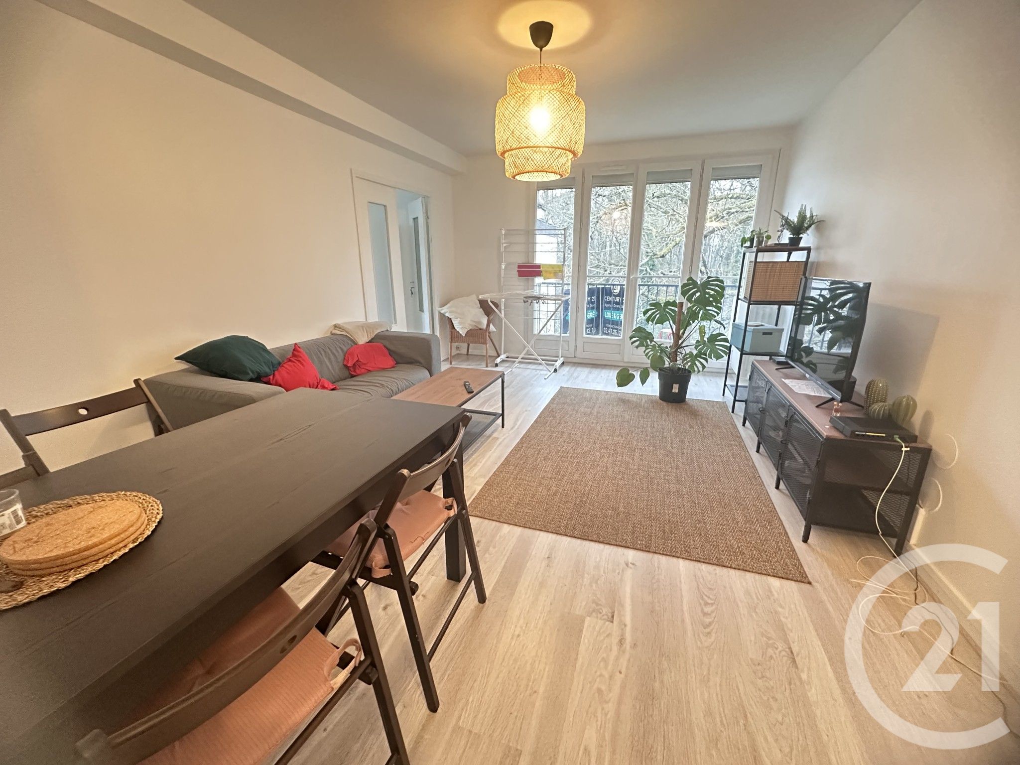 Flat 5 pièces 84m² Tours