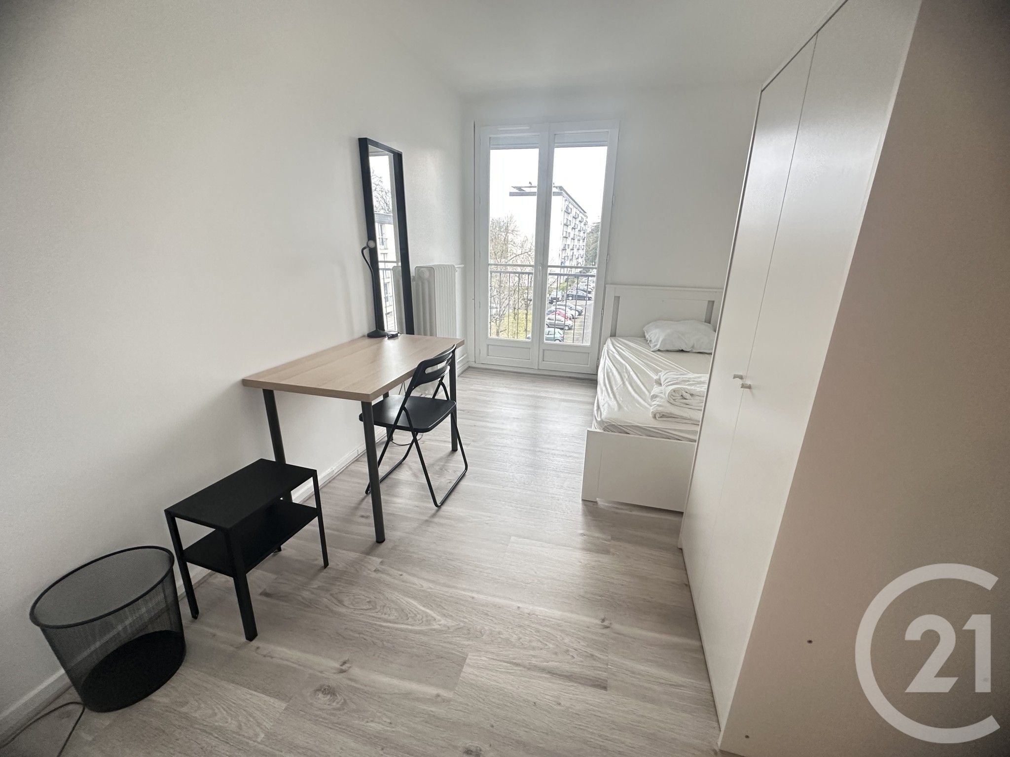 Flat 5 pièces 84m² Tours