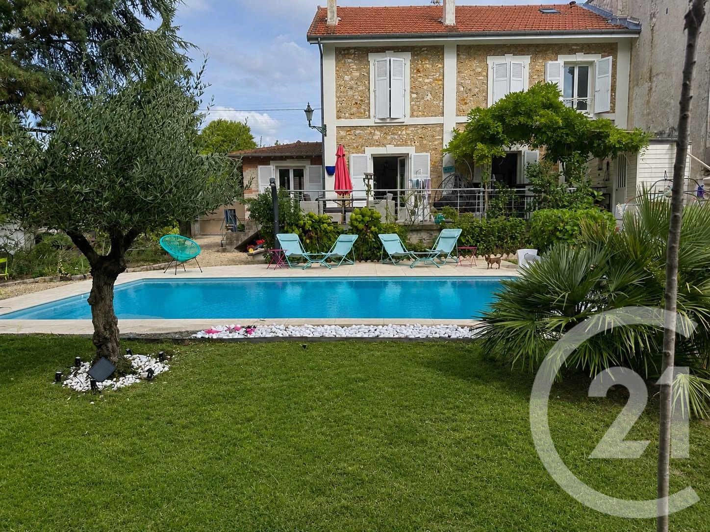 Maison 146m² — Beauchamp