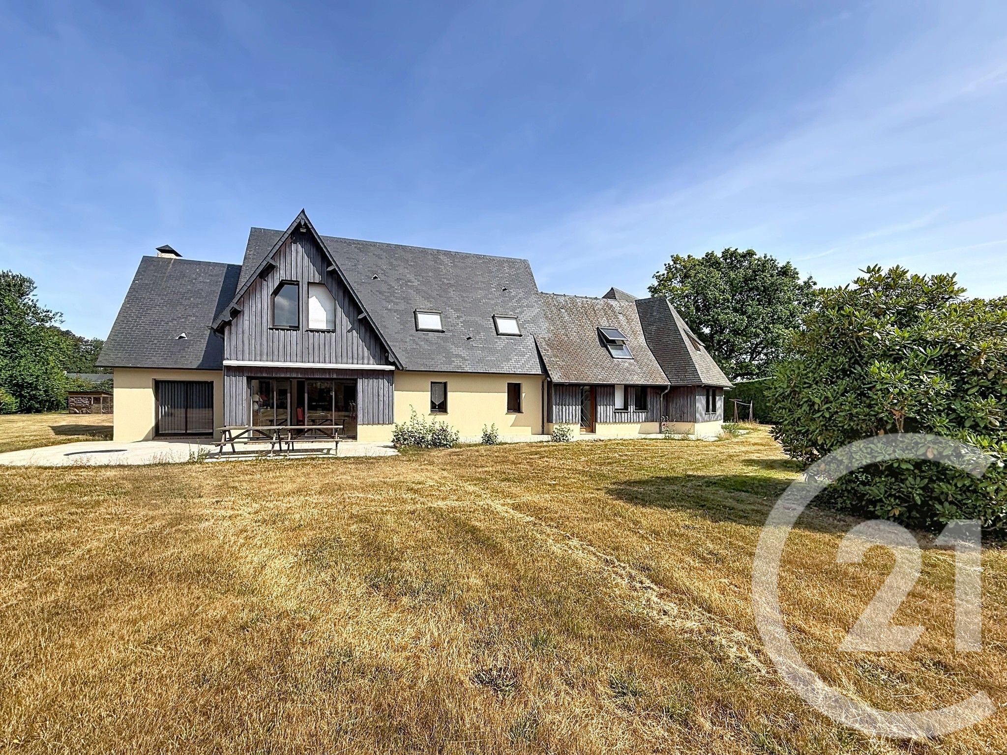 Maison 307m² — Boulleville