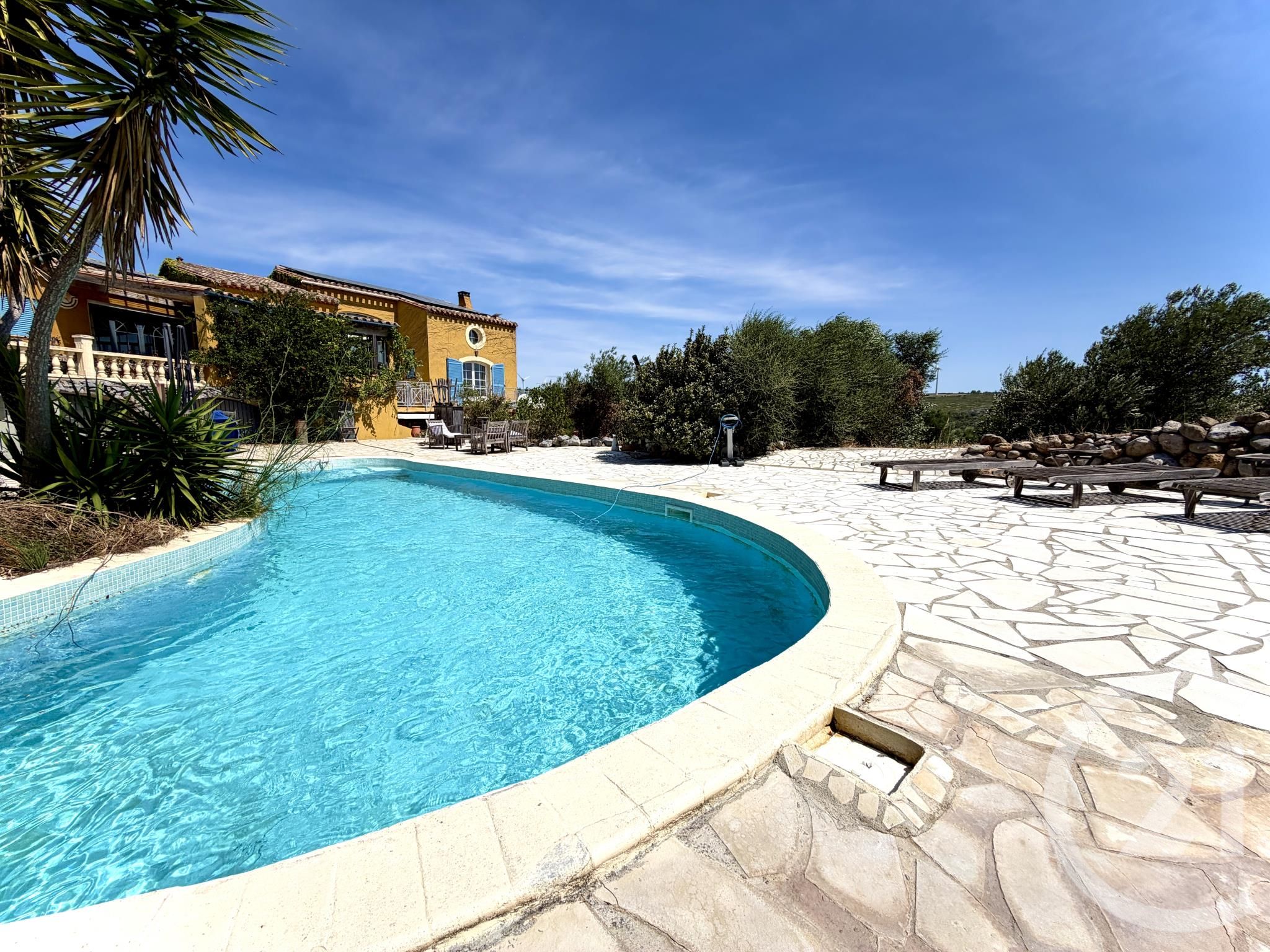 Maison 226m² — La Palme
