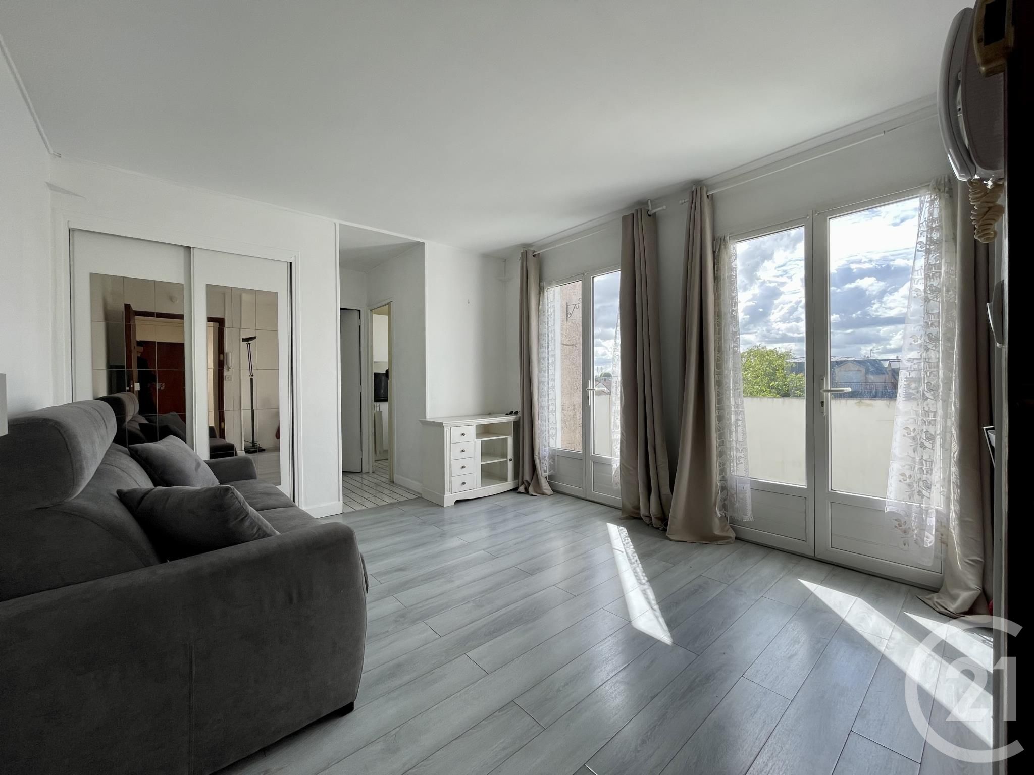 Appartement 25m² — Villeparisis