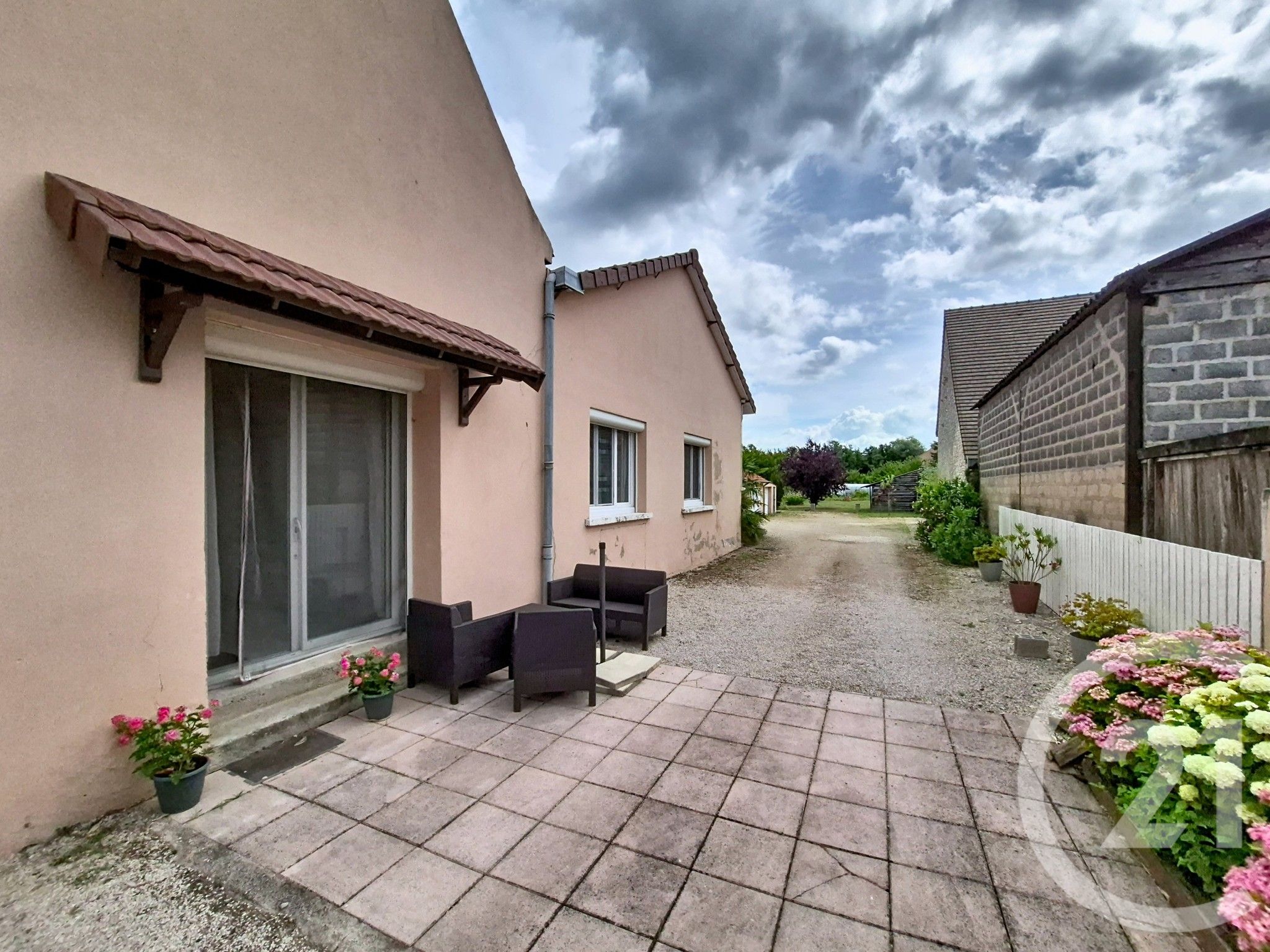 Maison 162m² — Épervans