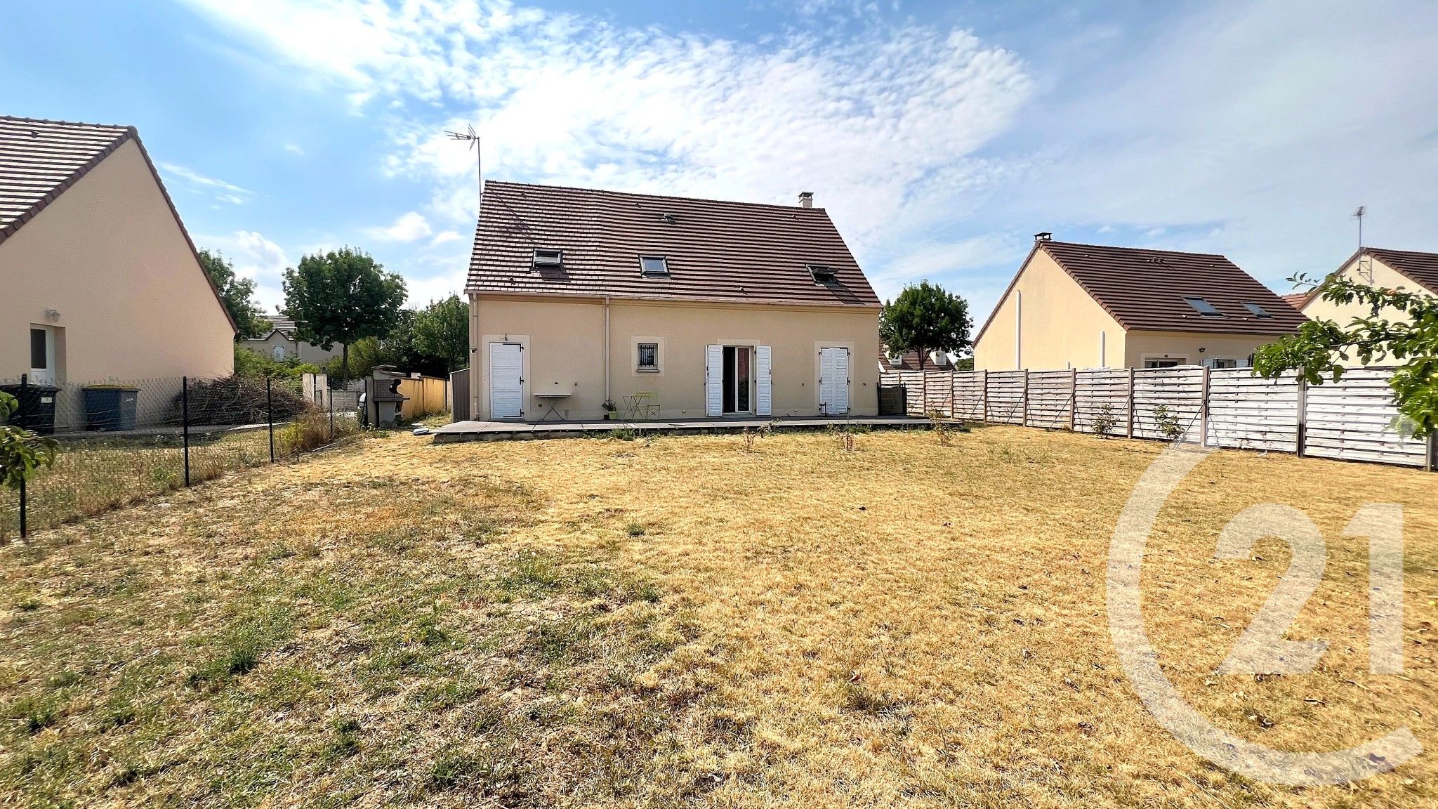 Maison 134m² — Angerville