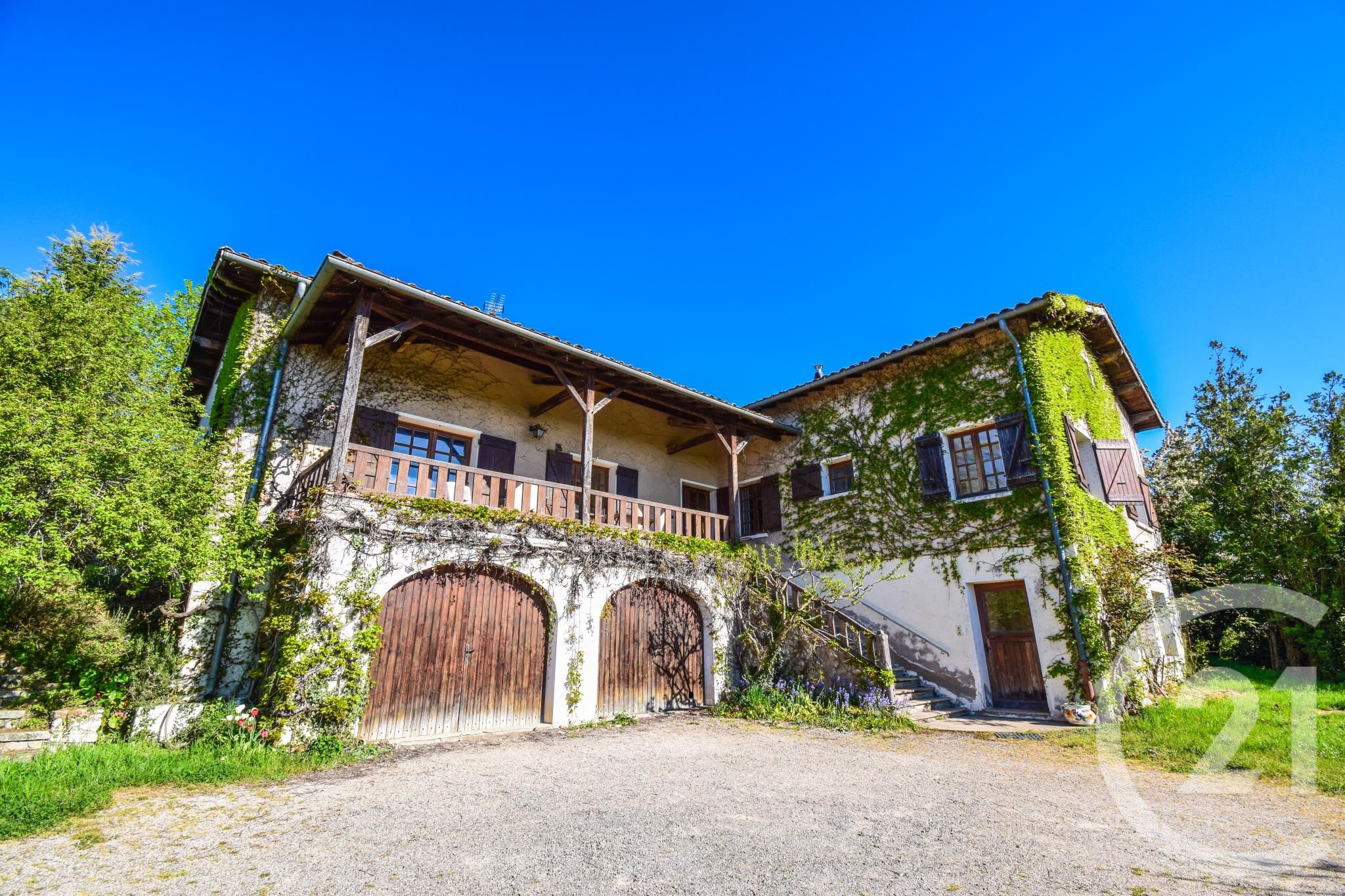 Maison 177m² — Lantignié
