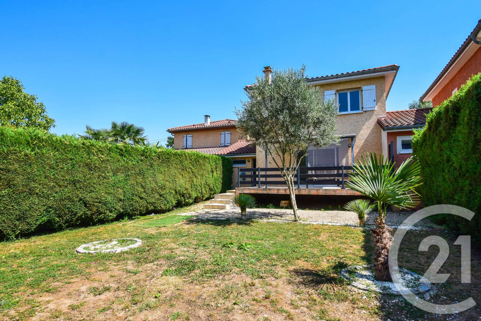 Maison 83m² — Grièges
