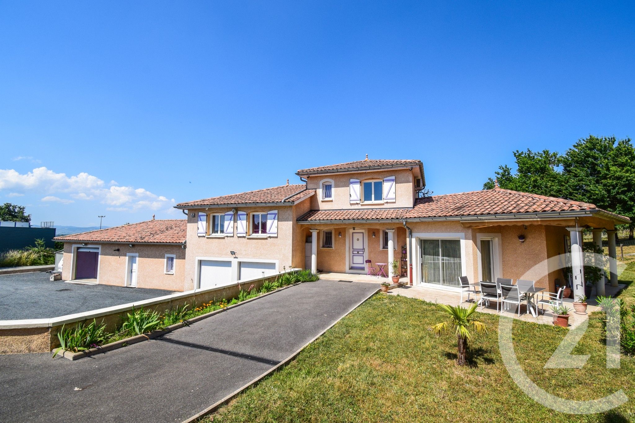 Maison 141m² — Montceaux