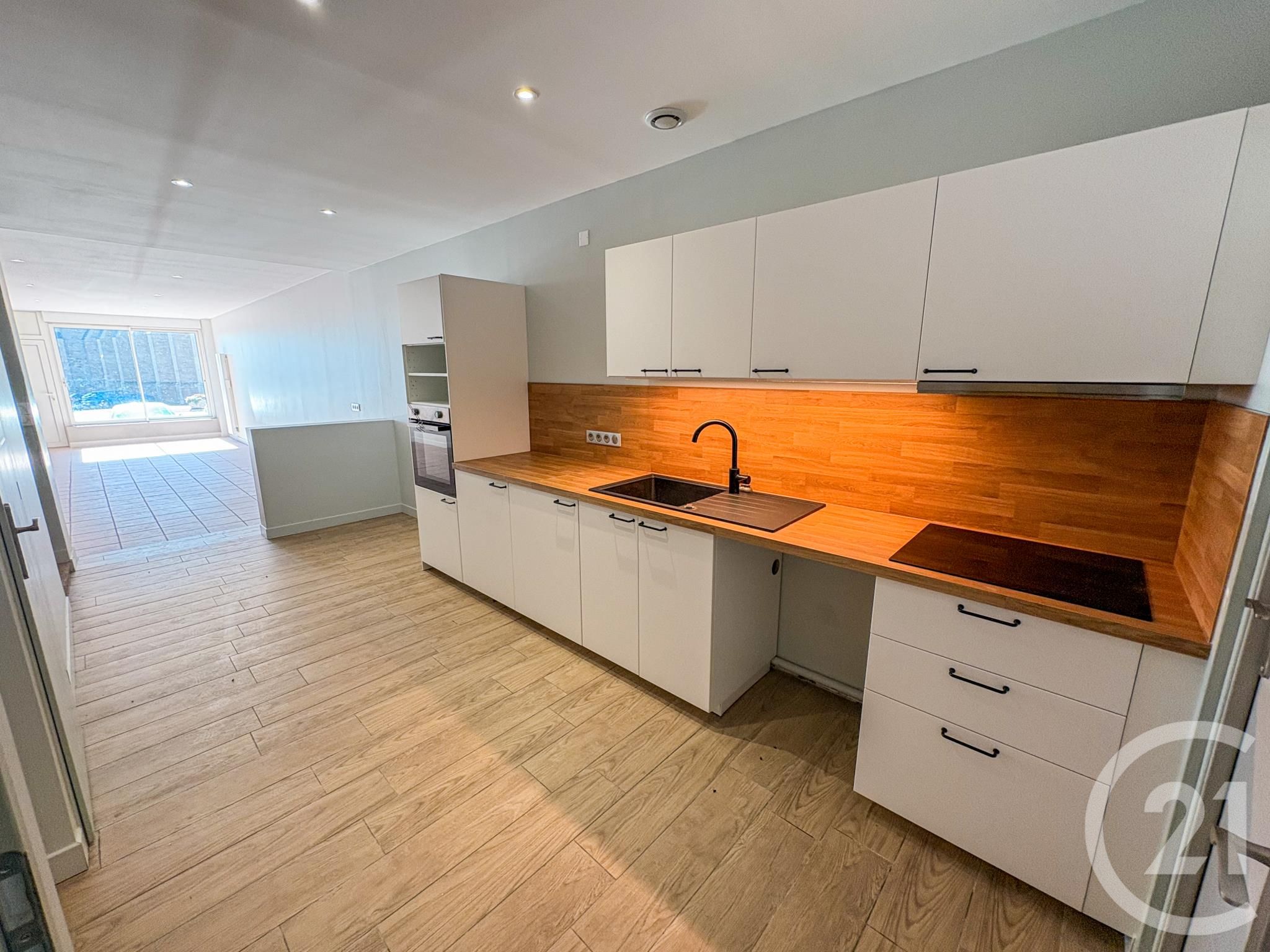 Maison 151m² — Romanèche-Thorins