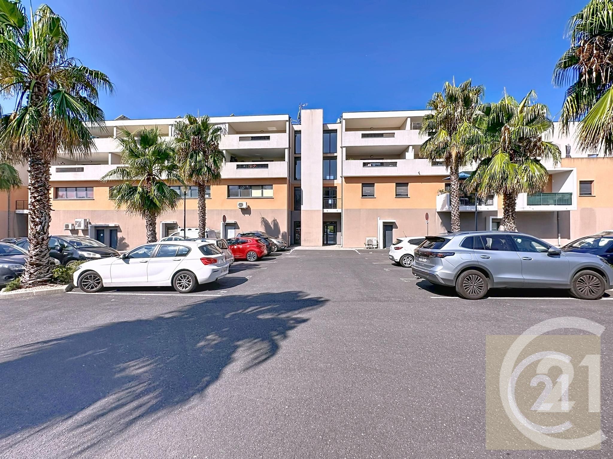 Parking 1 pièces 16m² Béziers