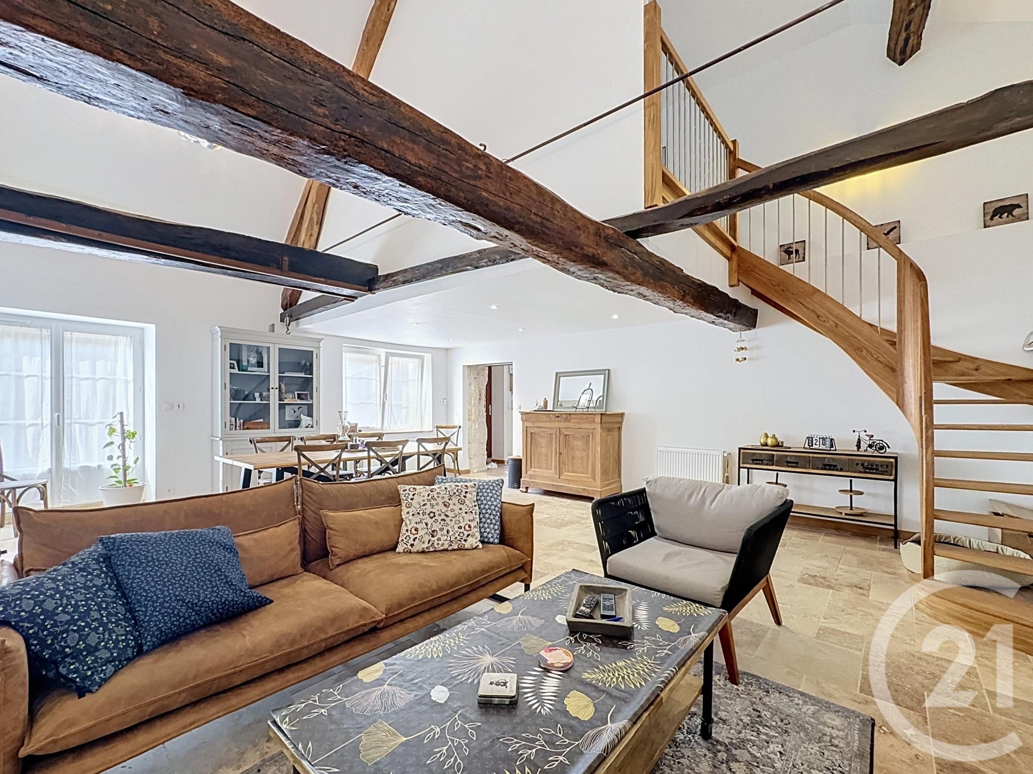 Maison 160m² — Cléry-Saint-André