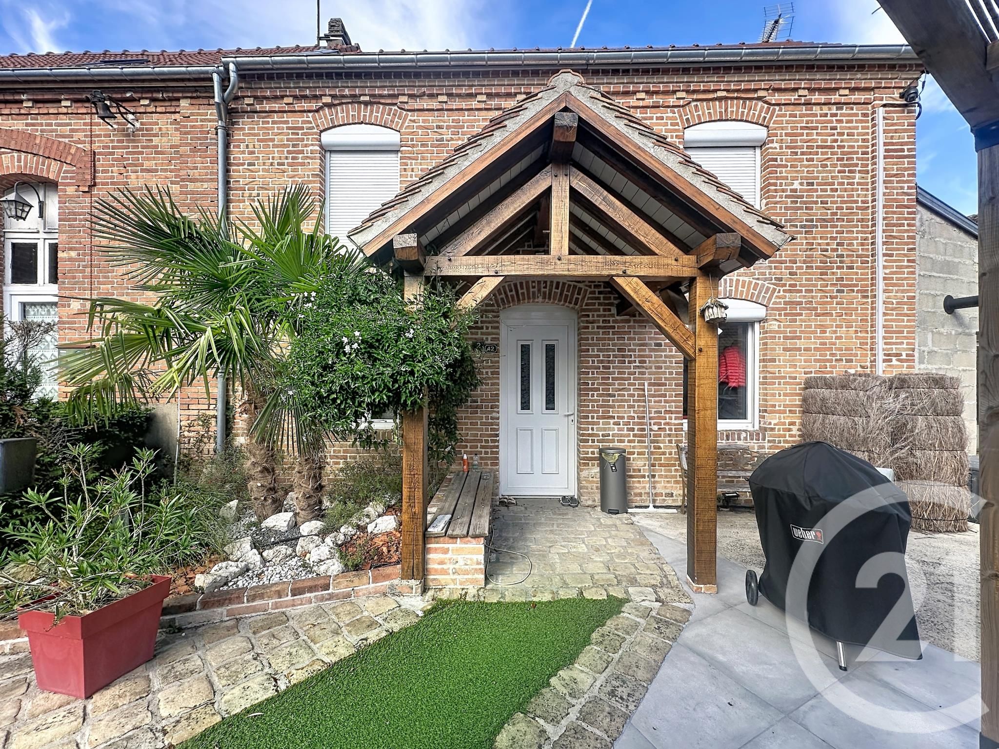 Maison 84m² — Yvoy-le-Marron