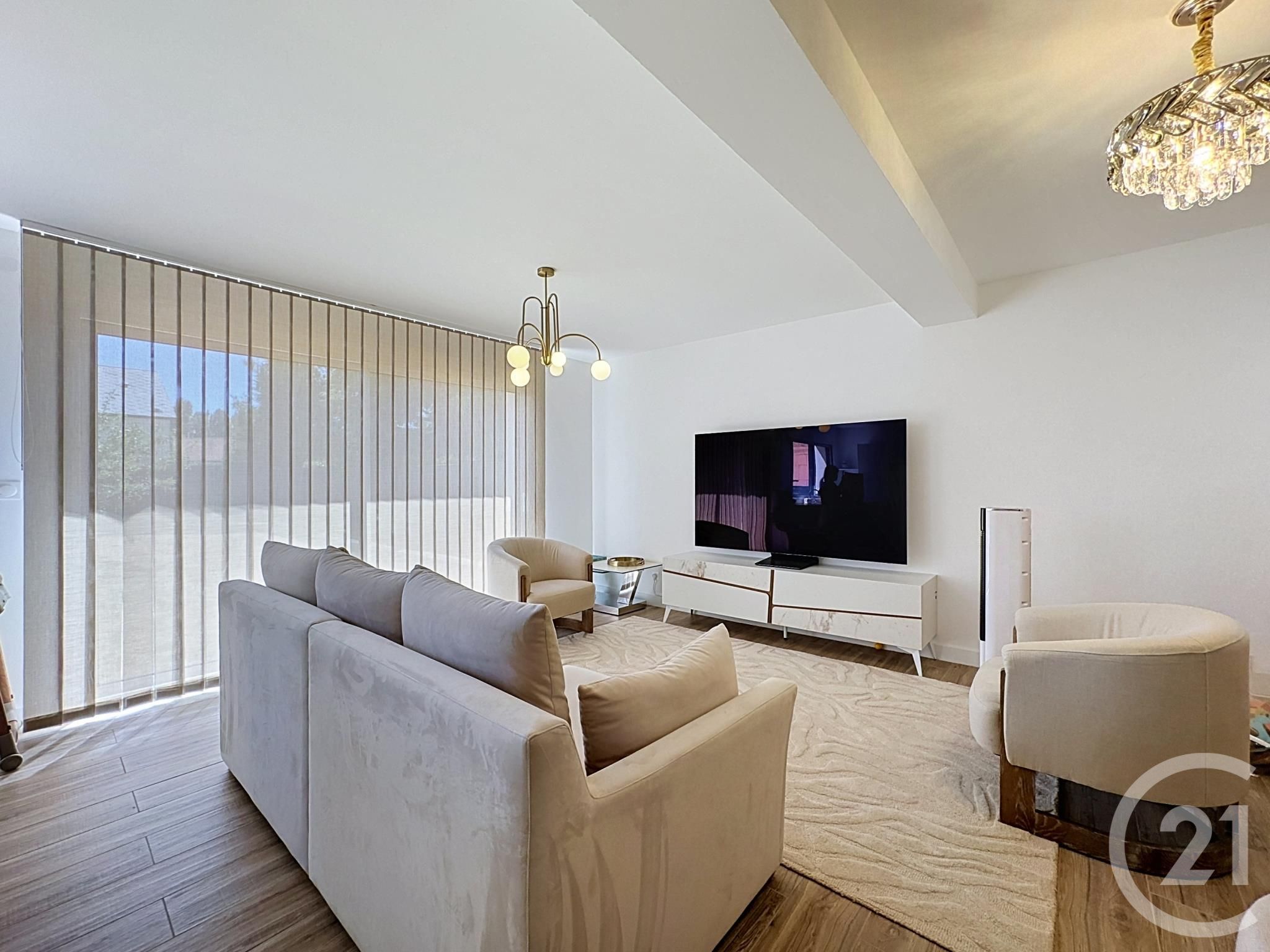 Maison 138m² — Saint-Denis-en-Val