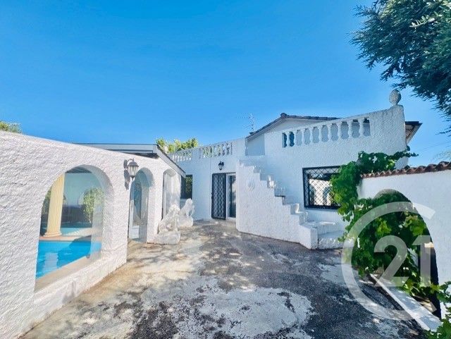 Maison 159m² — Varennes