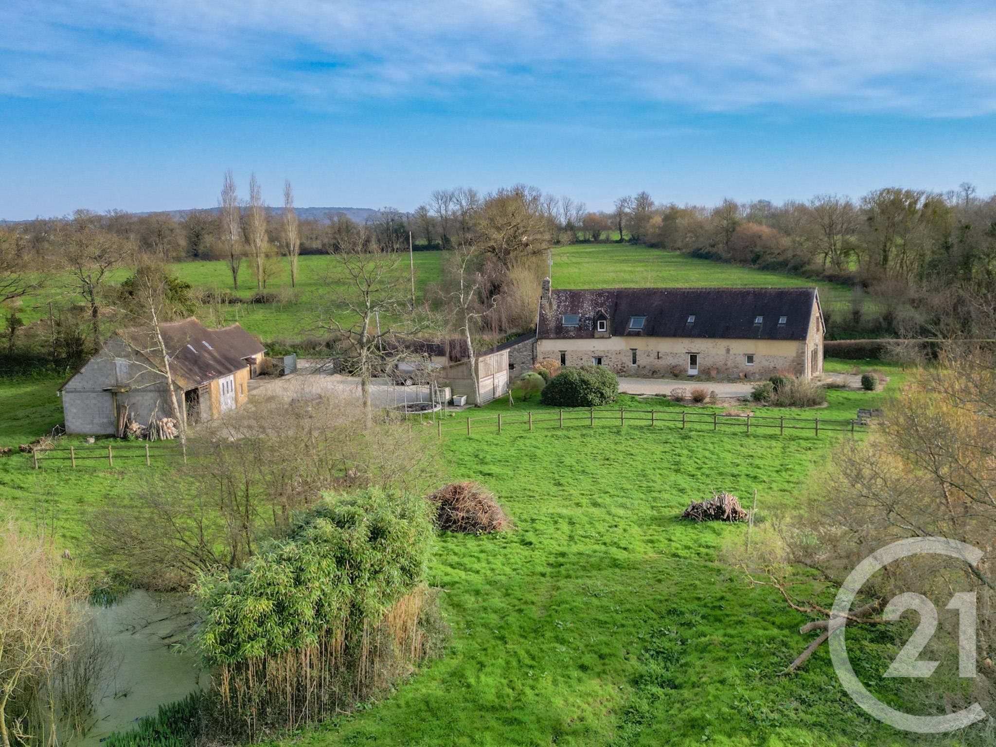 Maison 180m² — Doville