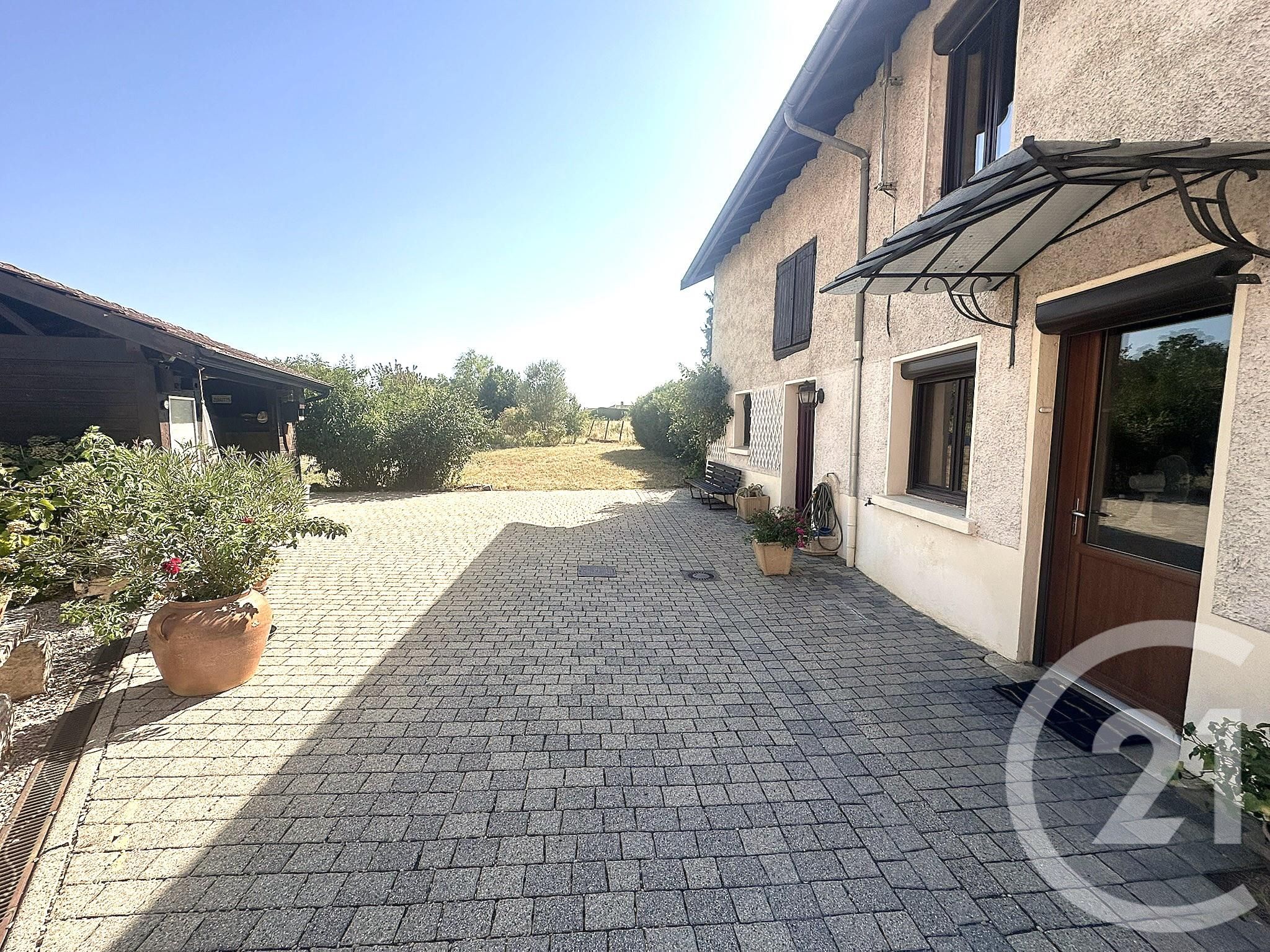 Maison 89m² — Pérouges