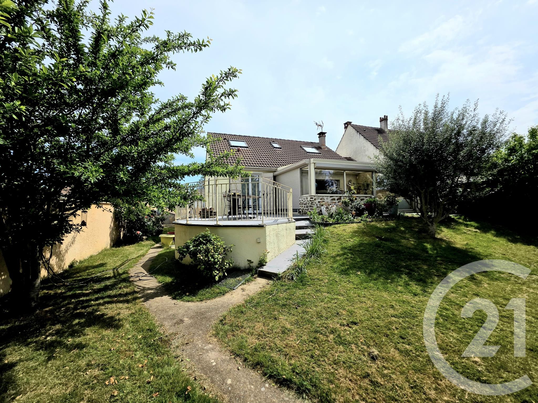 Maison 100m² — Marolles-en-Hurepoix