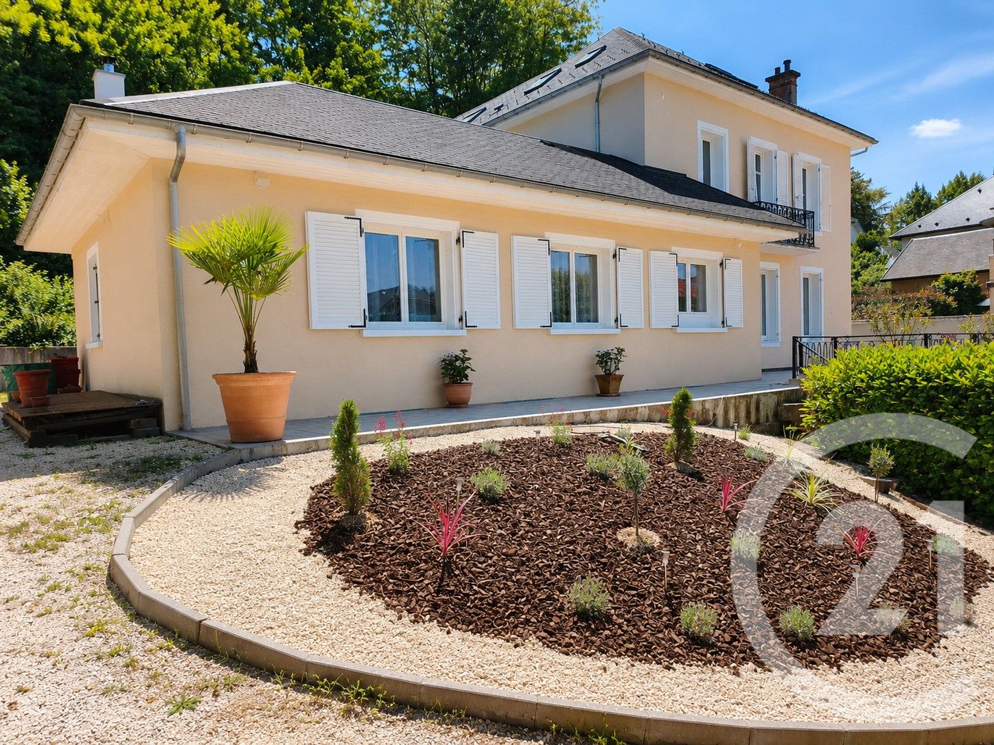 Maison 221m² — Jacob-Bellecombette