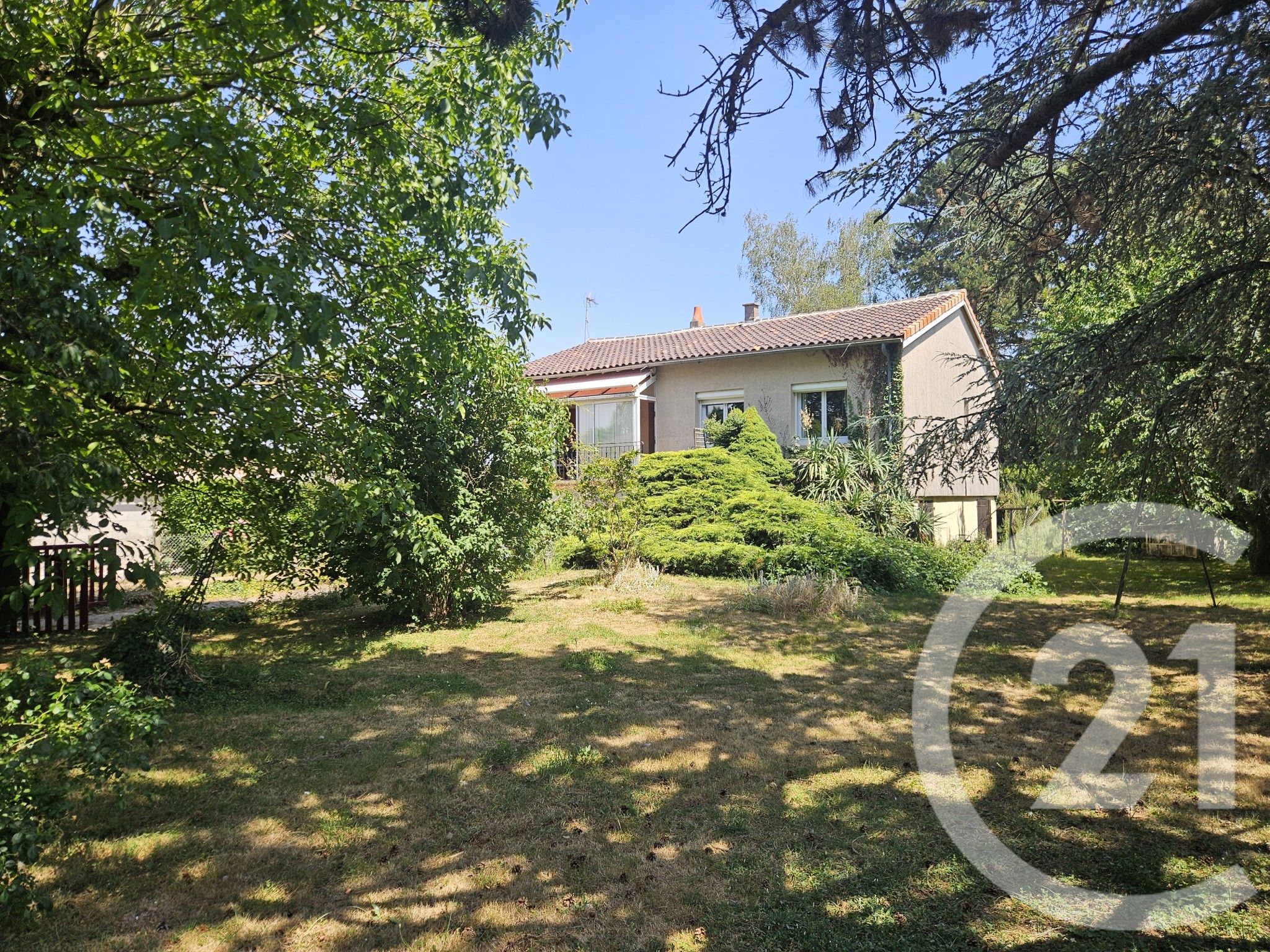 Maison 161m² — Vouneuil-sous-Biard