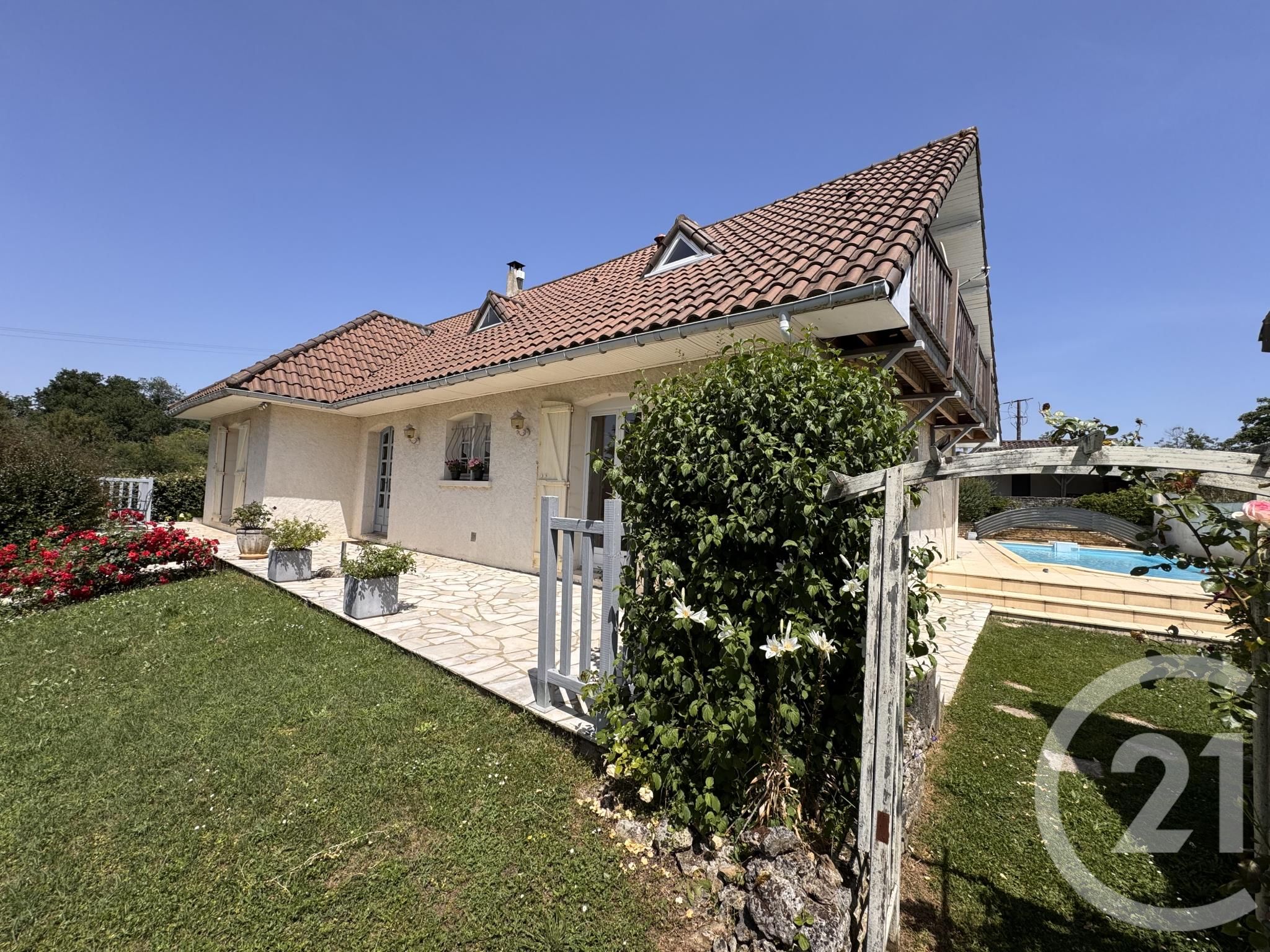 Maison 160m² — Biard