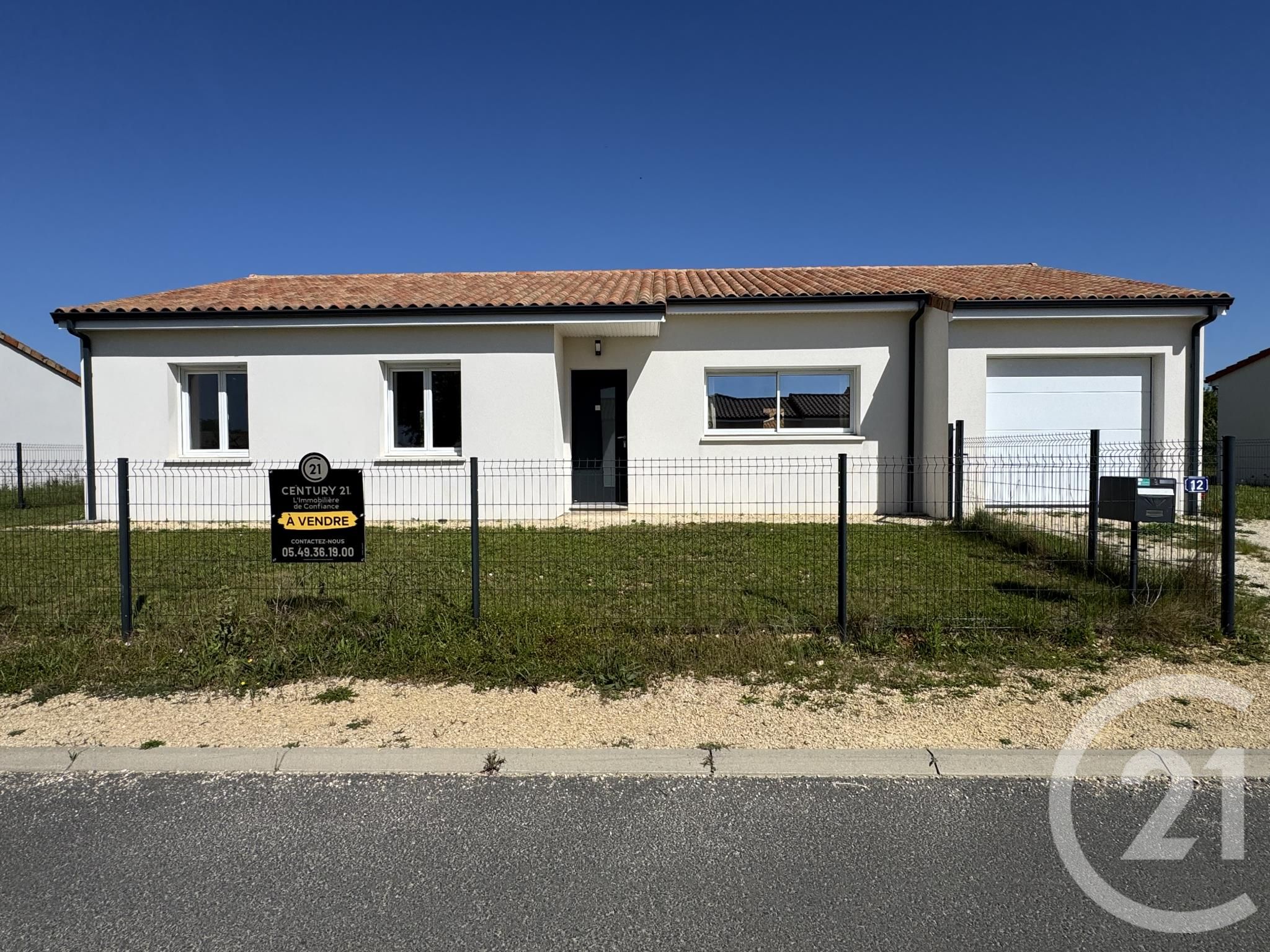 Maison 98m² — Quinçay