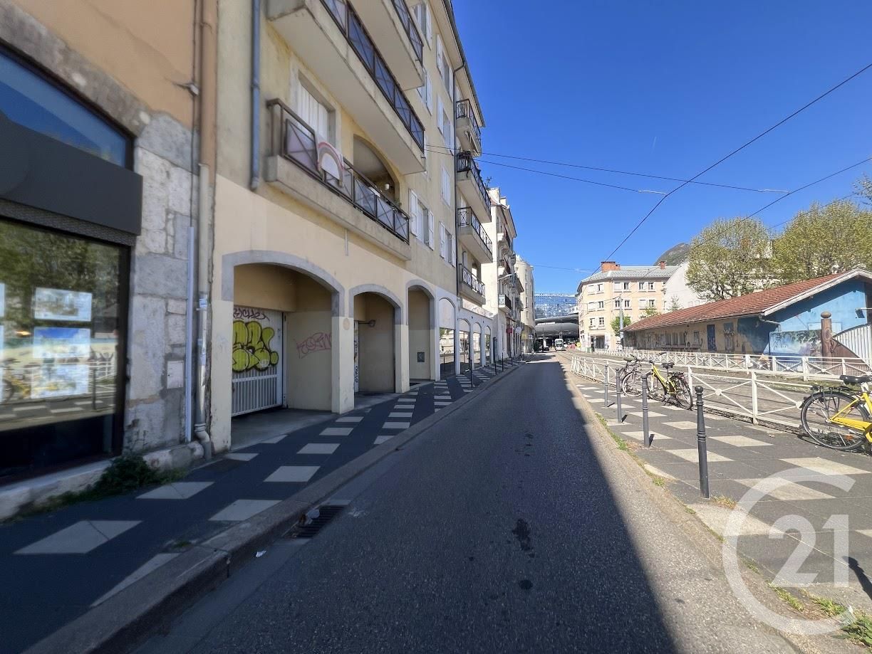 Parking 1 pièces 16m² Grenoble