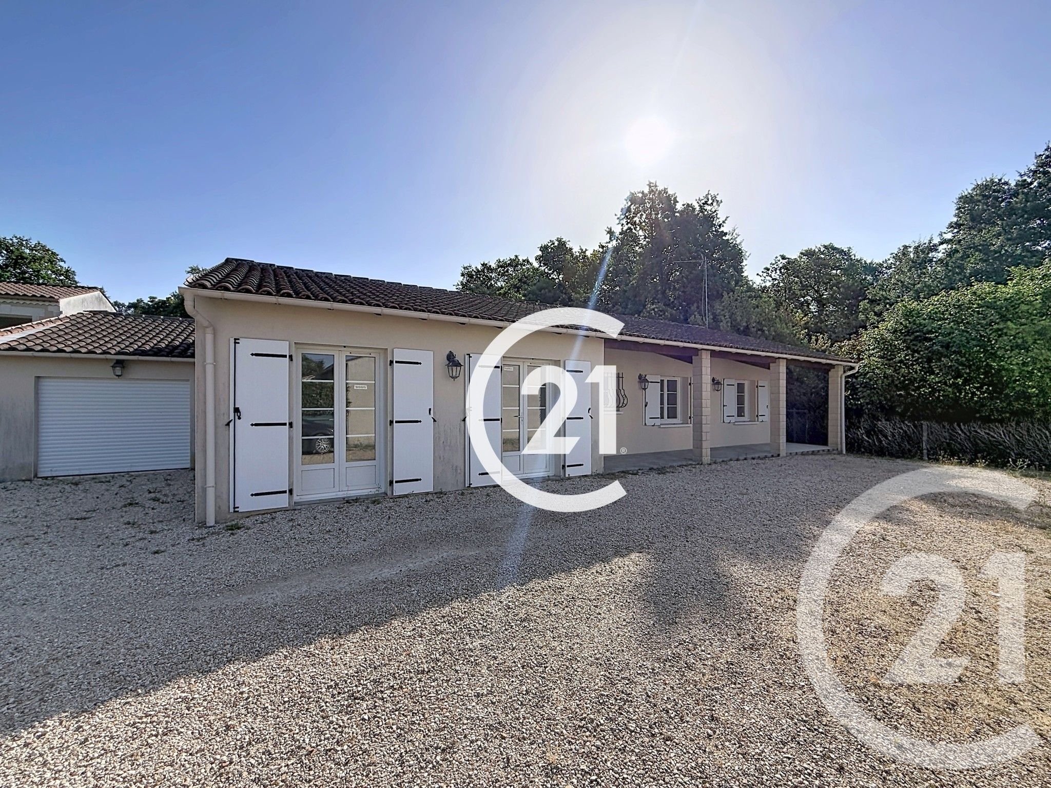 Maison 120m² — Ars