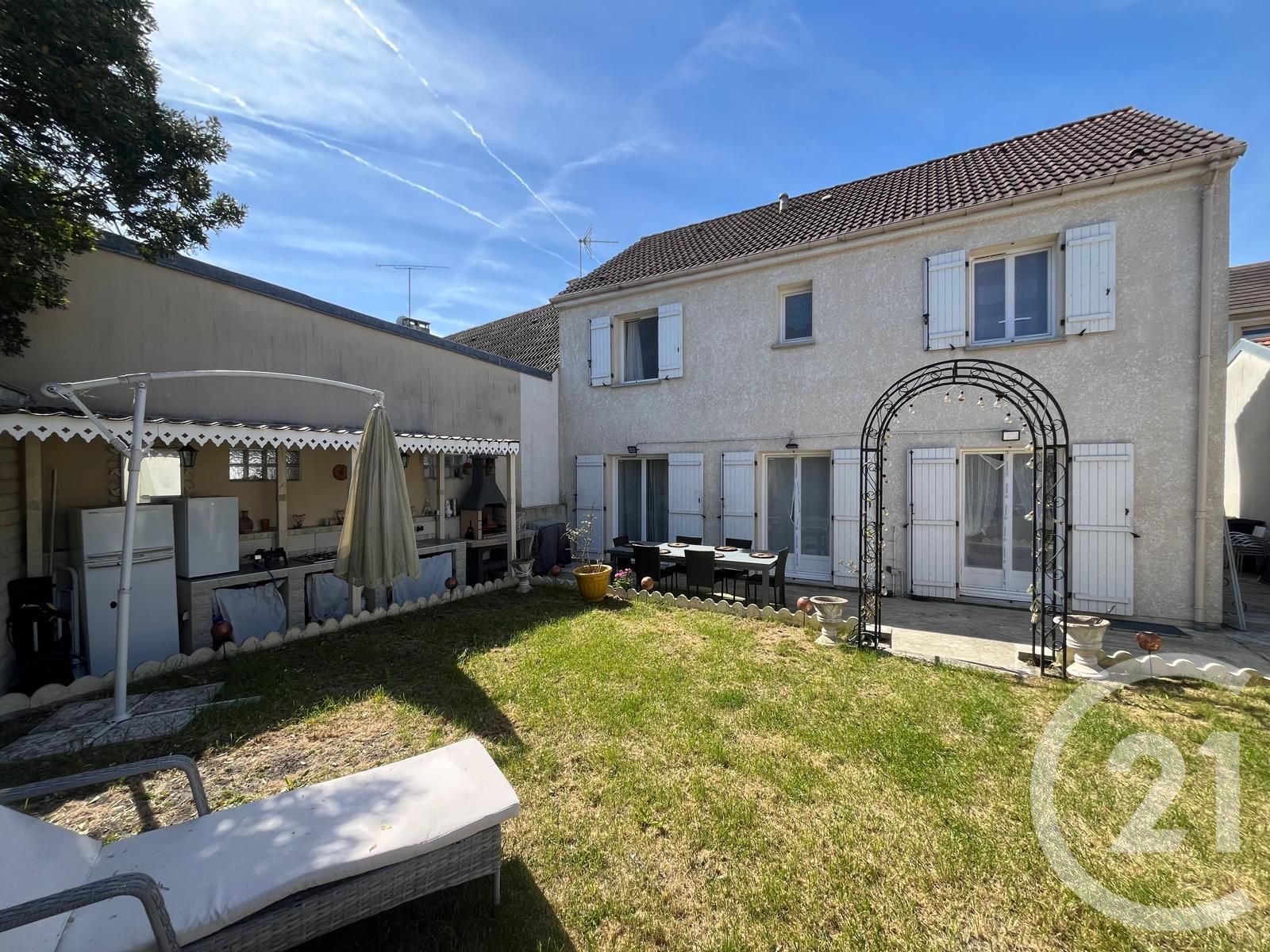 Maison 117m² — Le Pin
