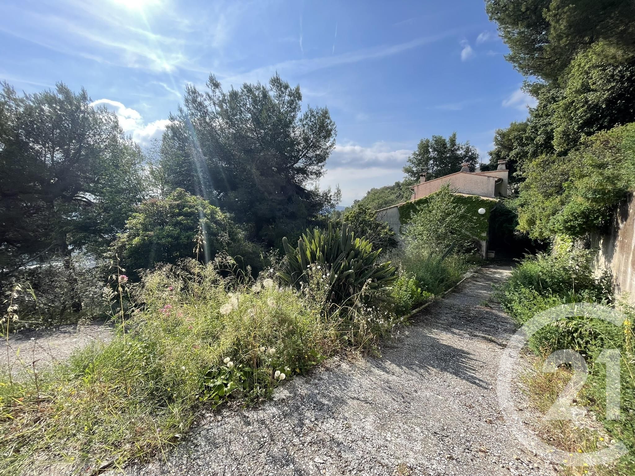 Appartement 9P – Saint-Laurent-du-Var (06700)