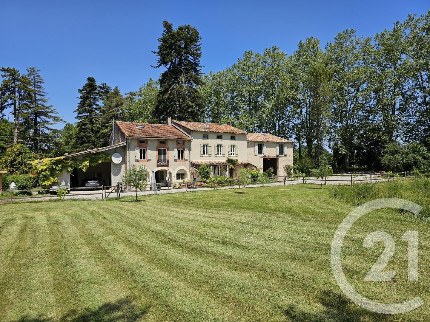 Maison 520m² — Mirepoix