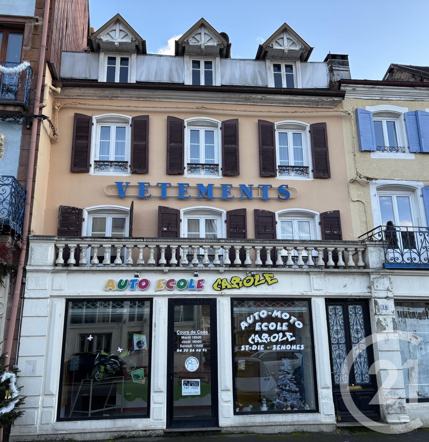 Maison 244m² — Senones