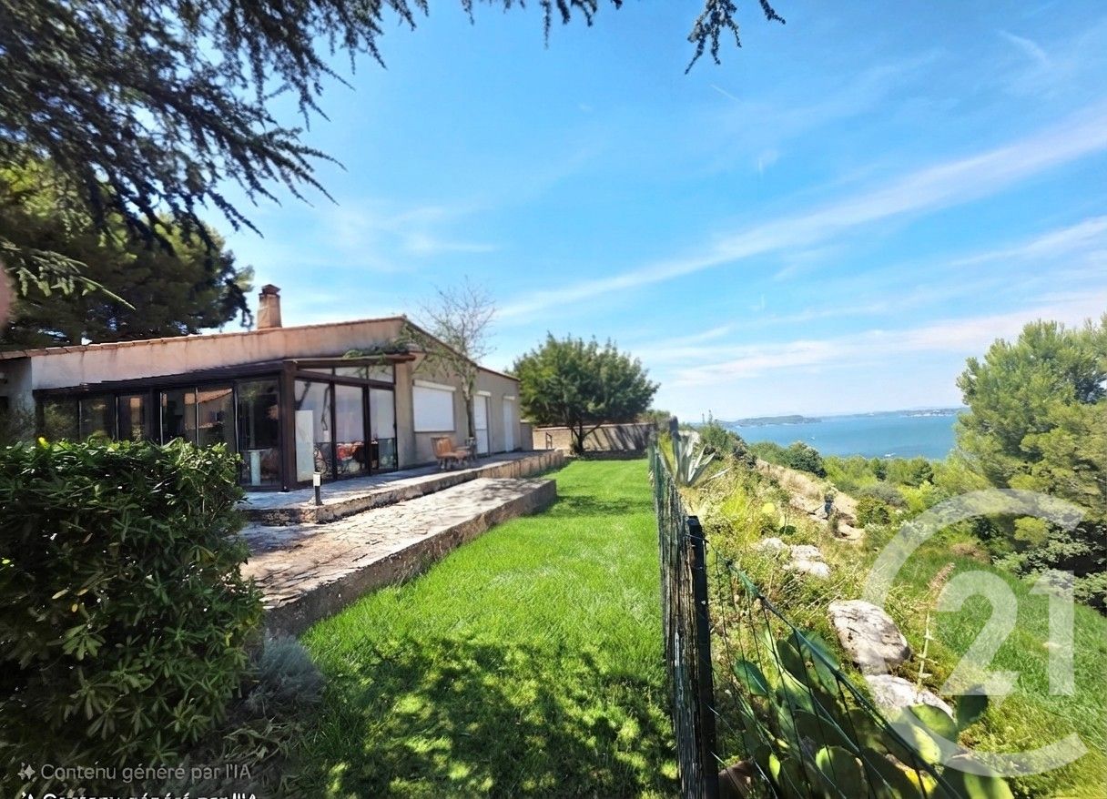 Maison 114m² — Saint-Mitre-les-Remparts