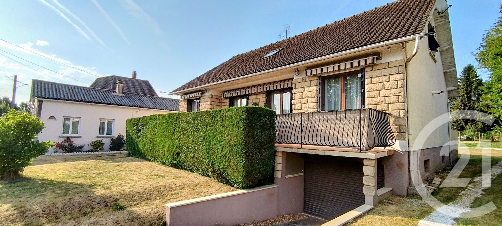 Maison 208m² — Andeville