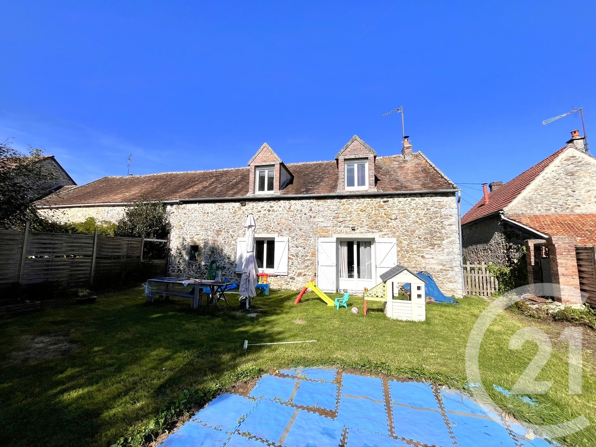 Maison 107m² — Montigny-Lencoup