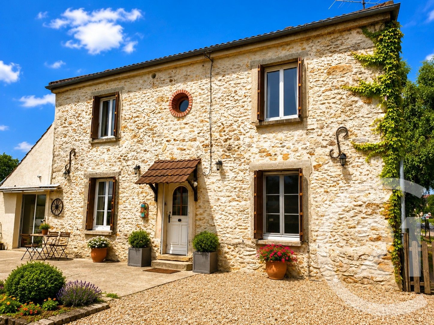 Maison 177m² — La Chapelle-Rablais