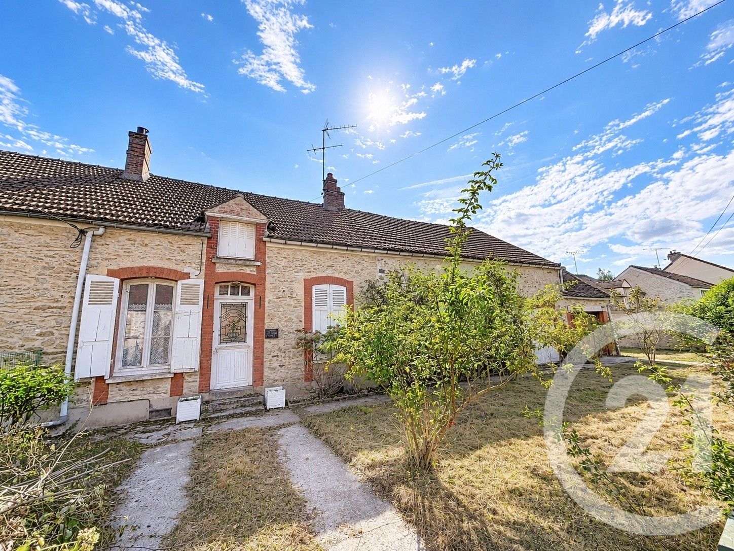 Maison 110m² — Fontains