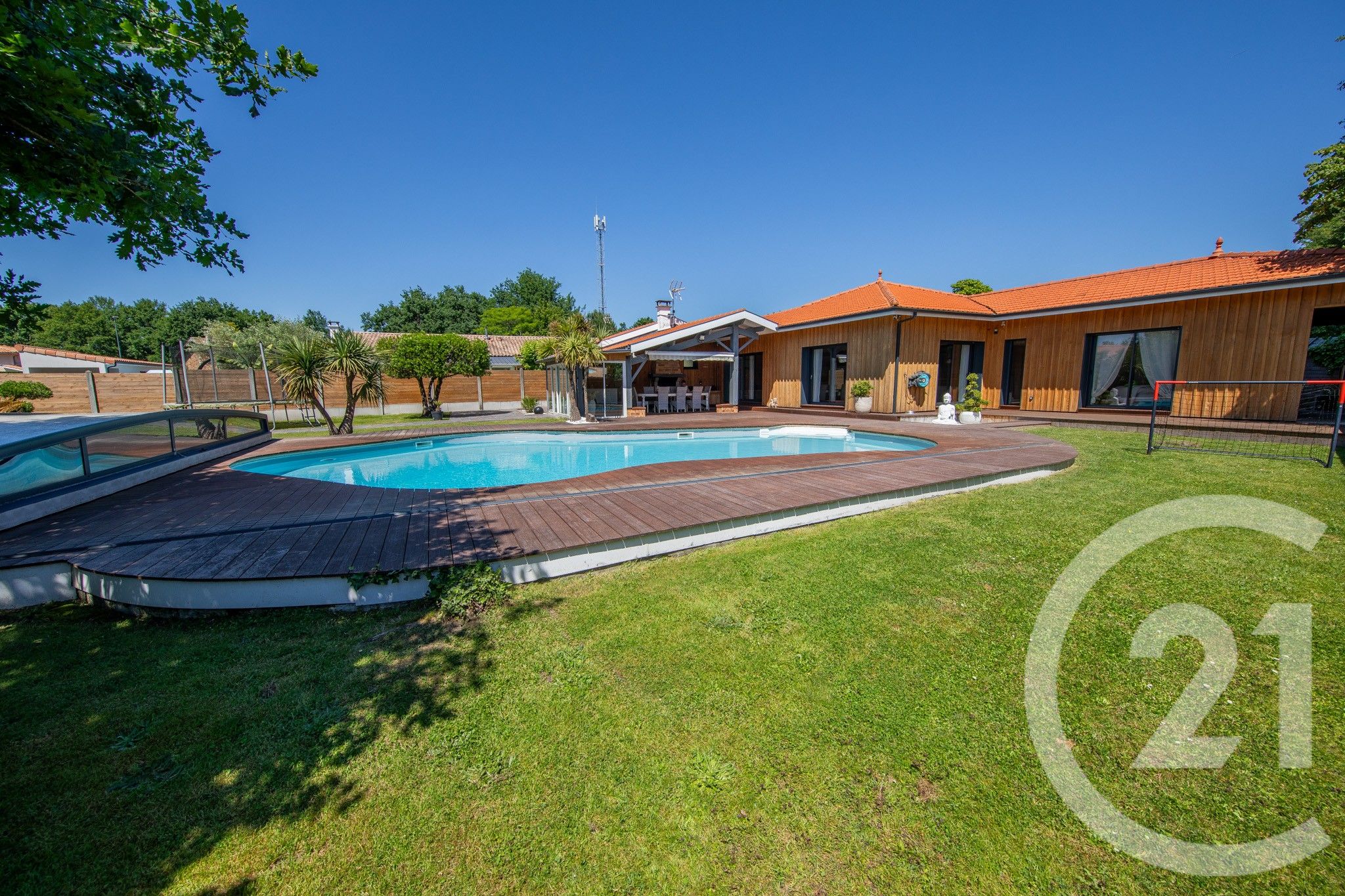 Maison 197m² — Brach