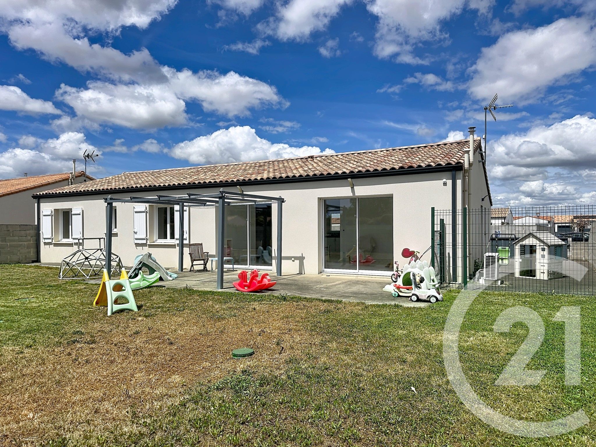 Maison 110m² — Les Magnils-Reigniers