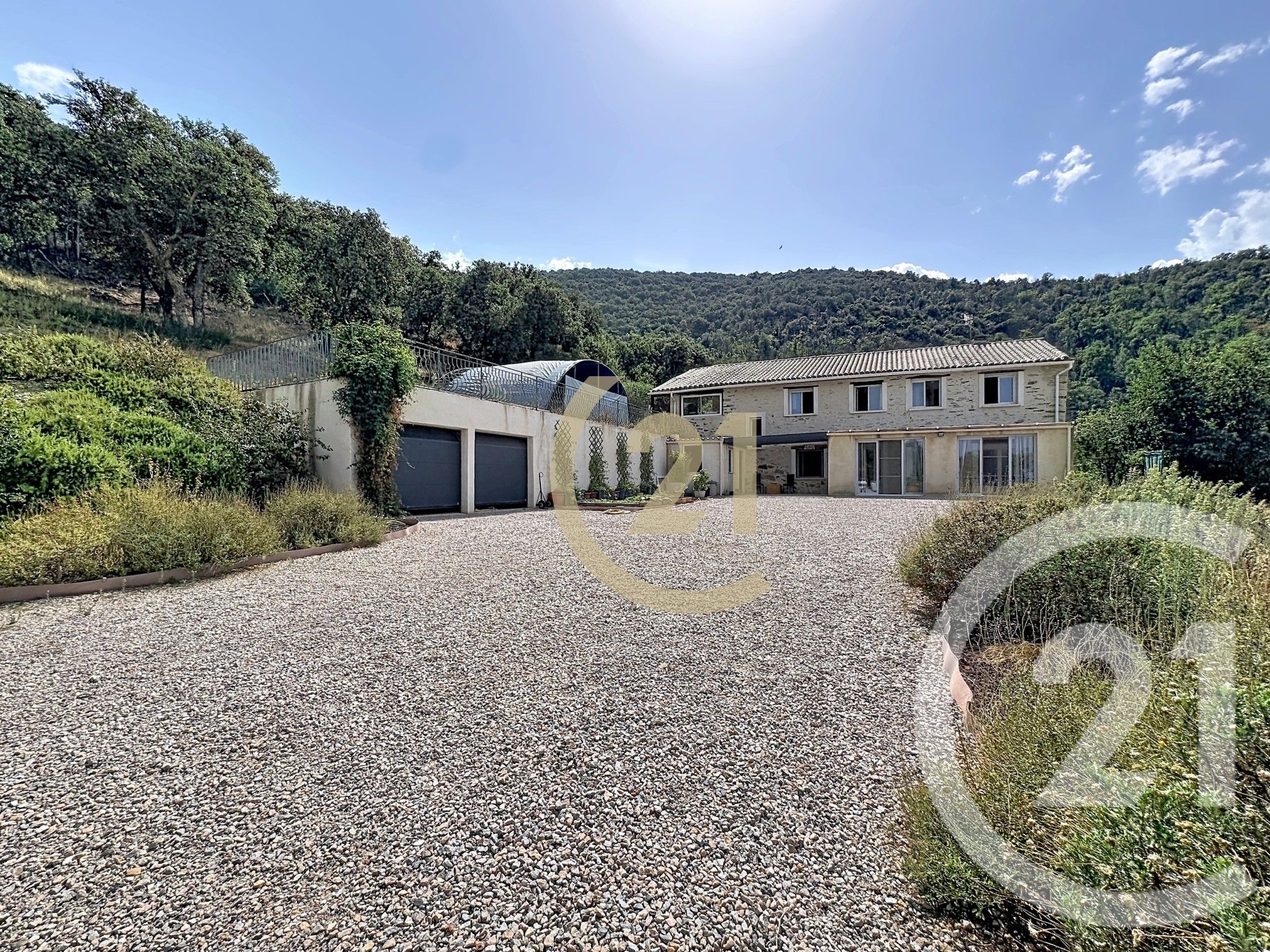 Maison 289m² — Saint-Michel-de-Llotes