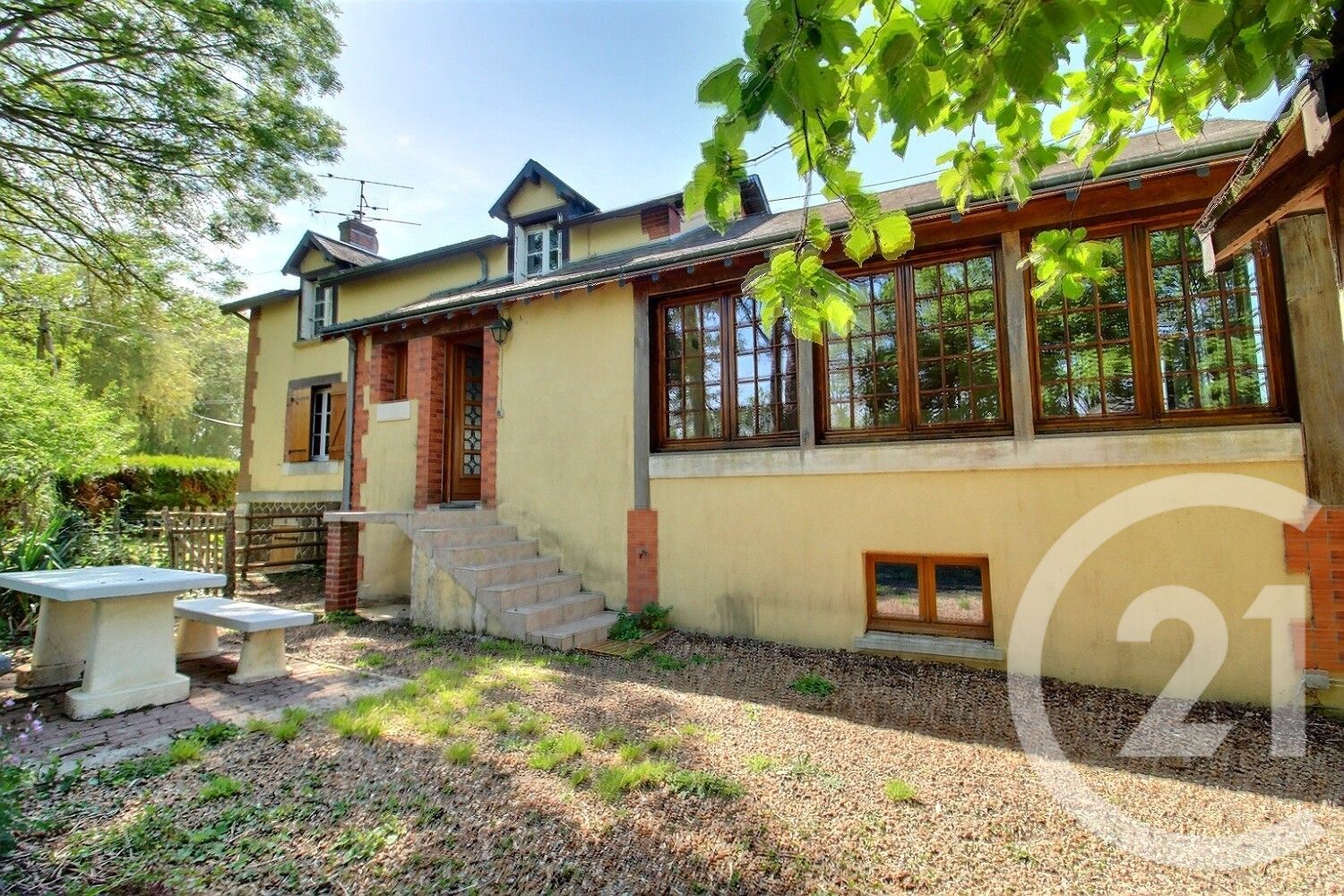 Maison 102m² — Sargé-sur-Braye