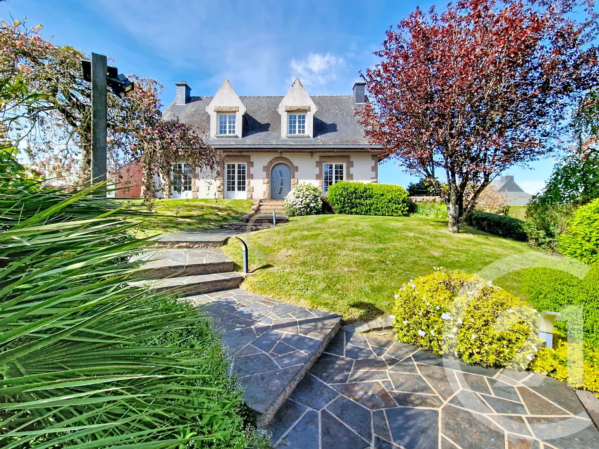 Maison 165m² — Talensac