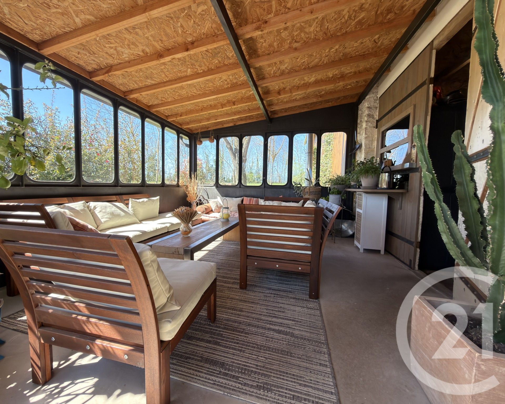 Maison 118m² — Velles